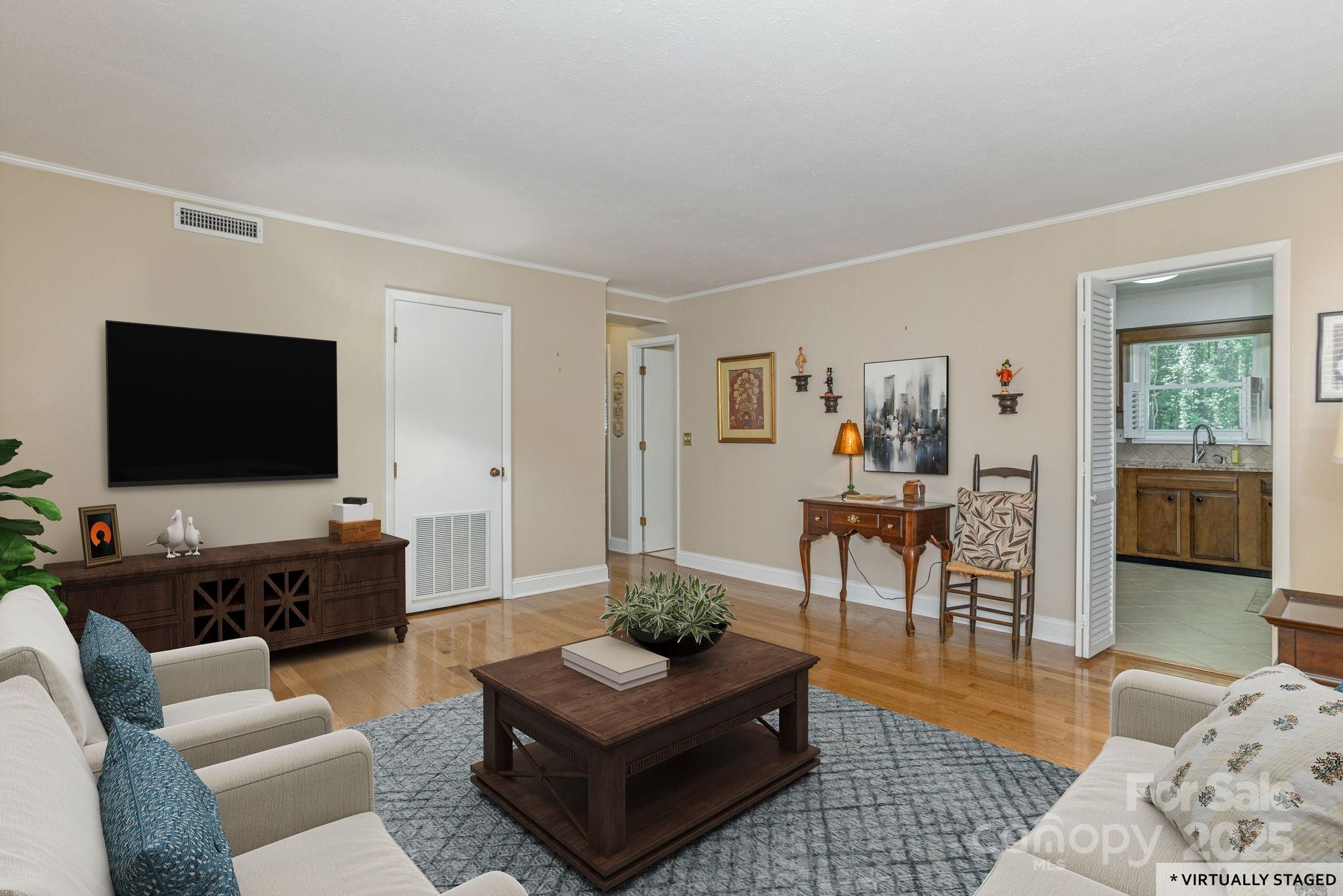 102 Boyd Drive #7A — Flat Rock