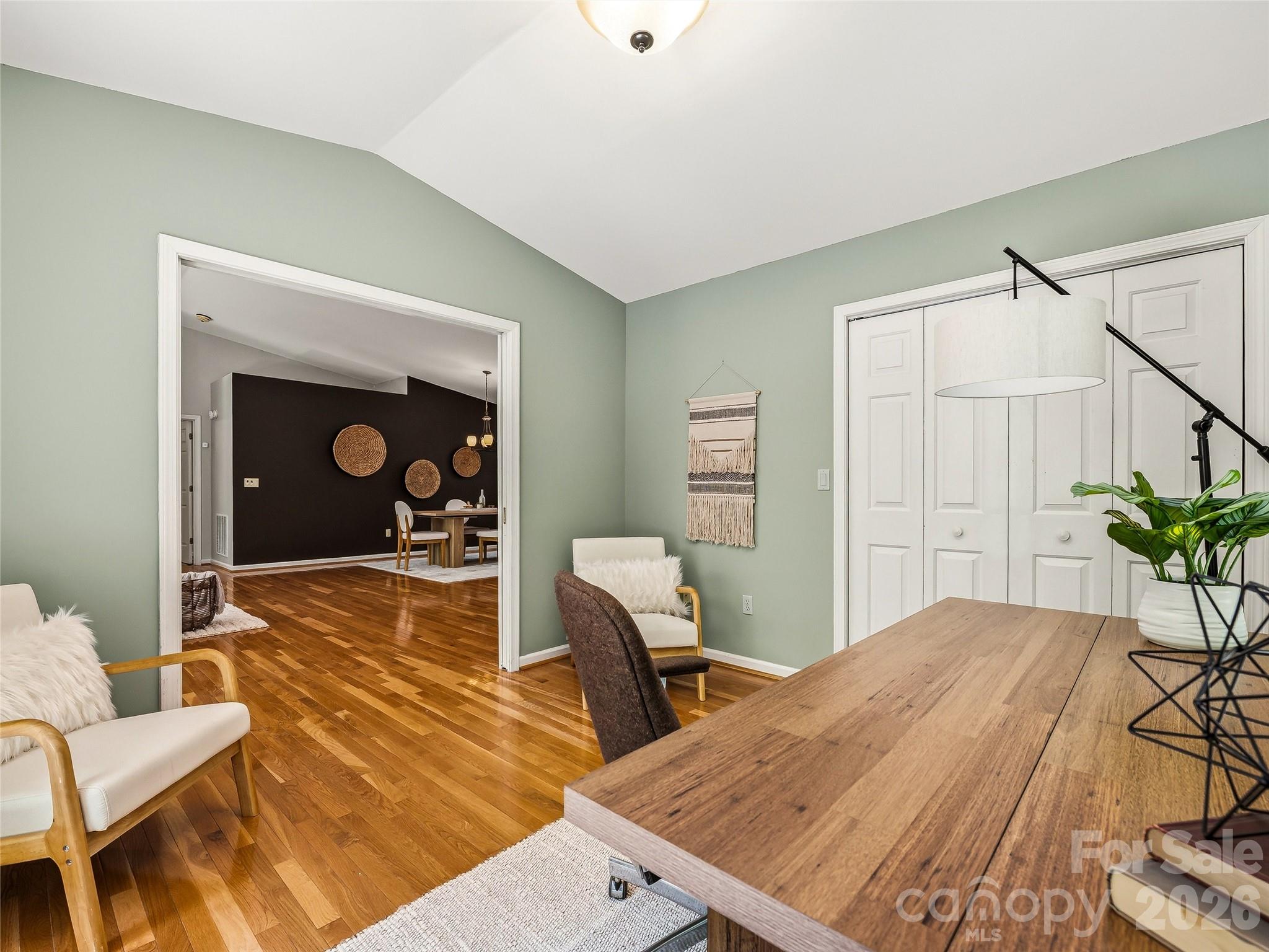 150 Sondley Parkway — Asheville