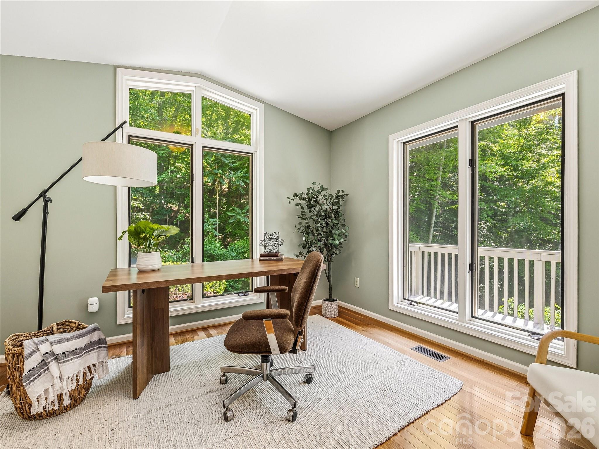 150 Sondley Parkway — Asheville