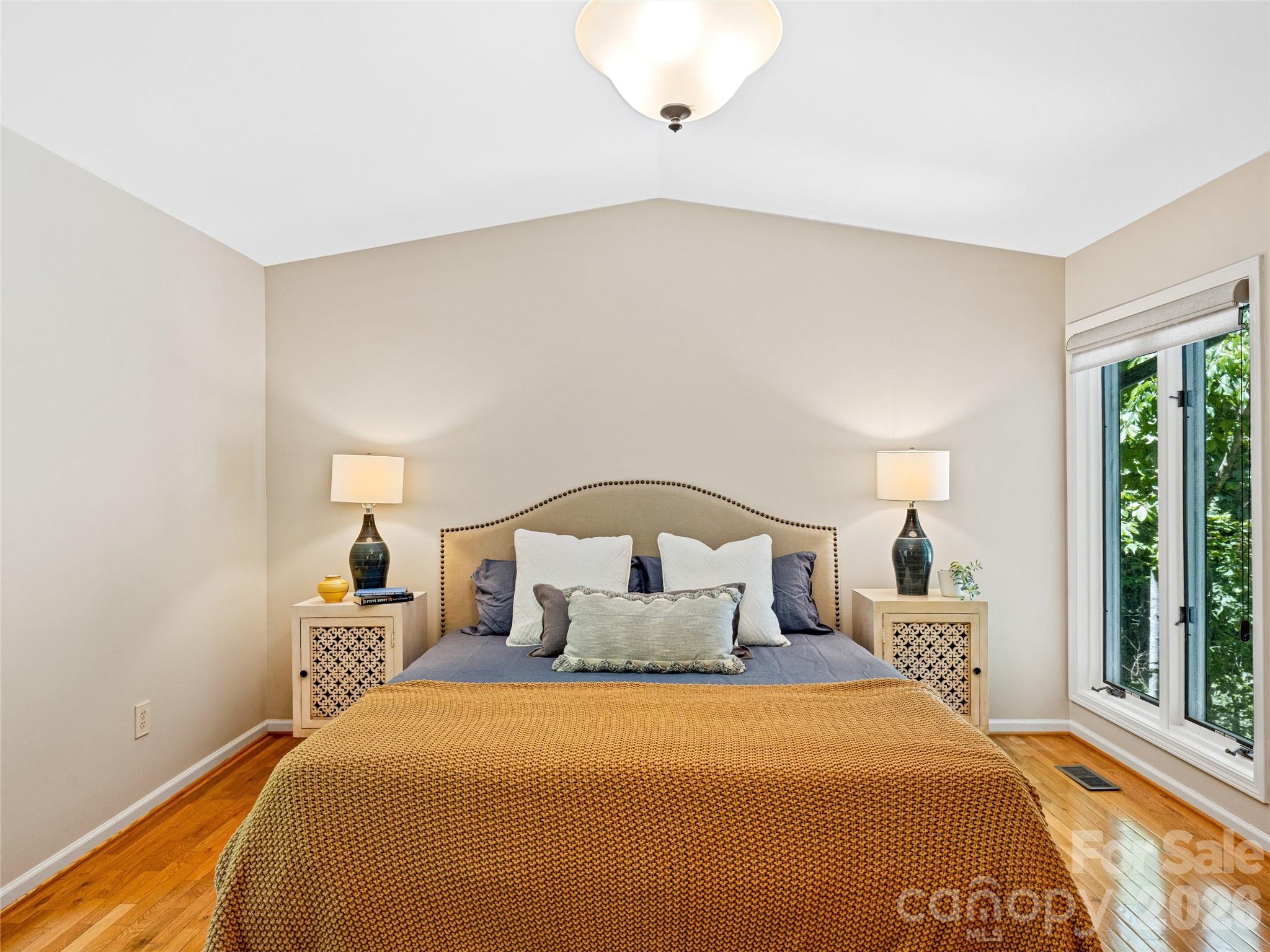 150 Sondley Parkway — Asheville