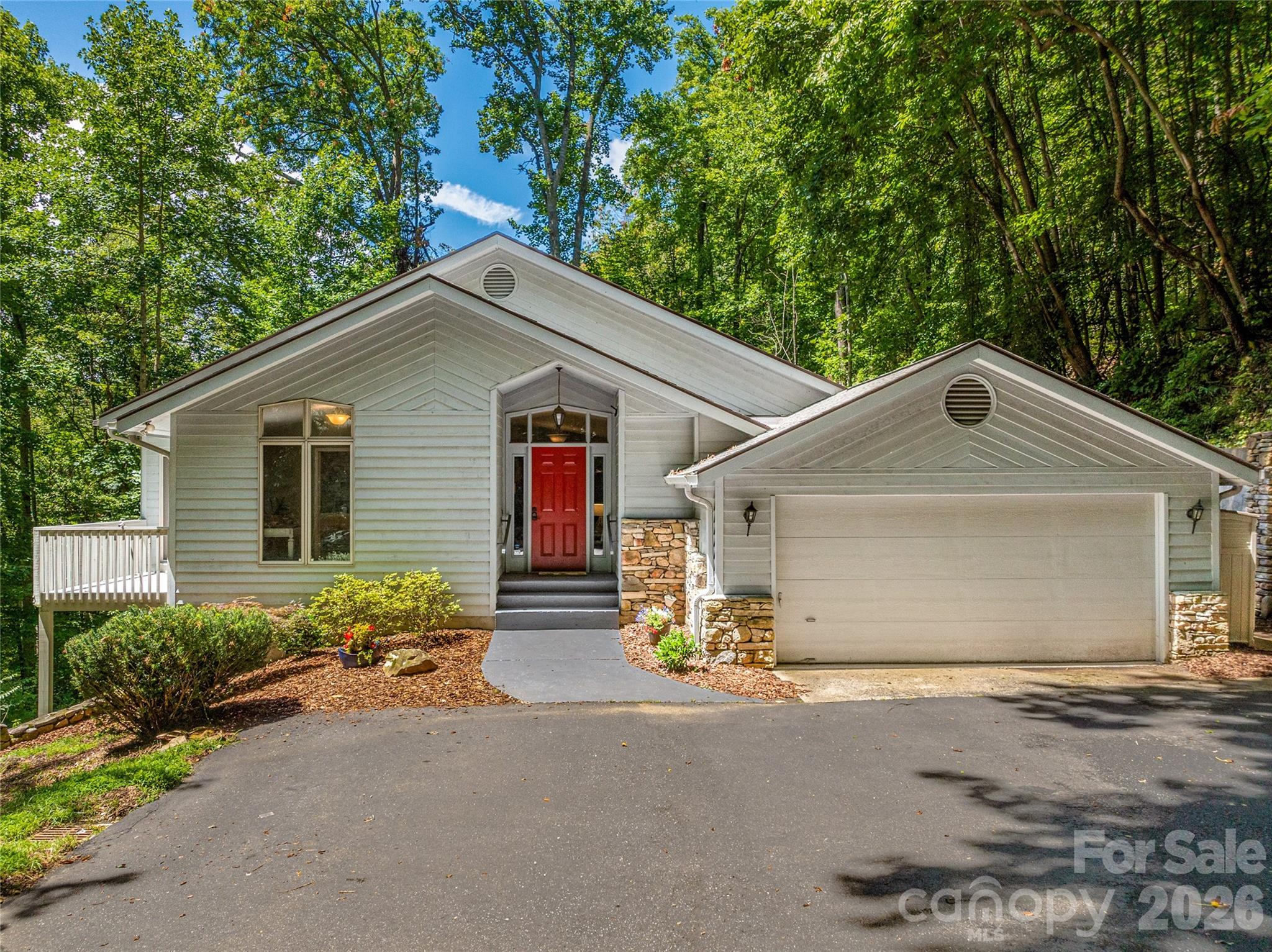 150 Sondley Parkway — Asheville