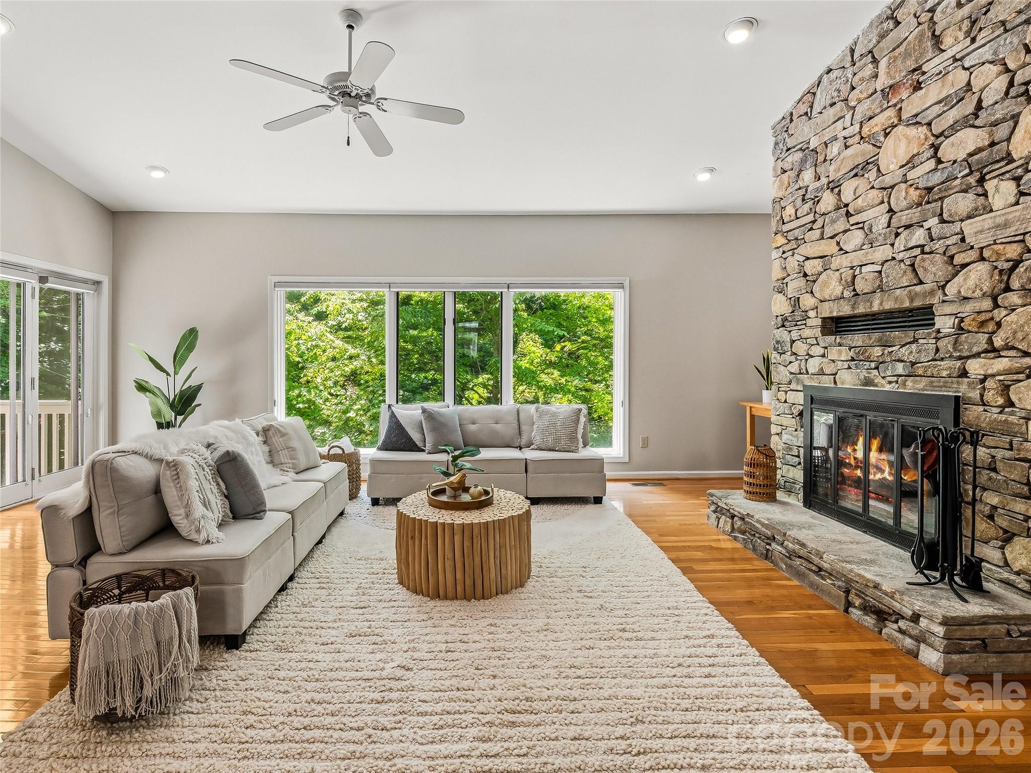 150 Sondley Parkway — Asheville
