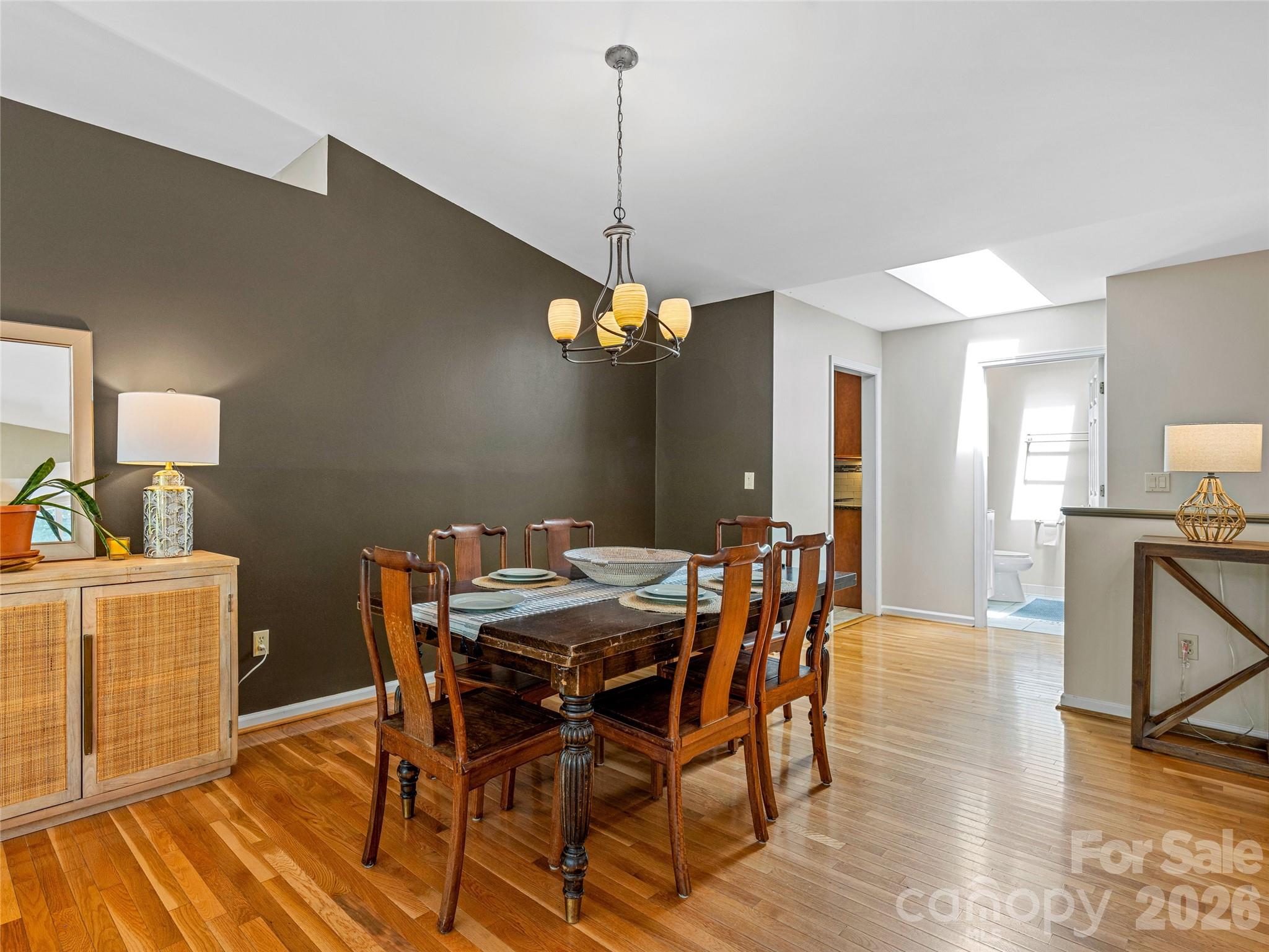 150 Sondley Parkway — Asheville