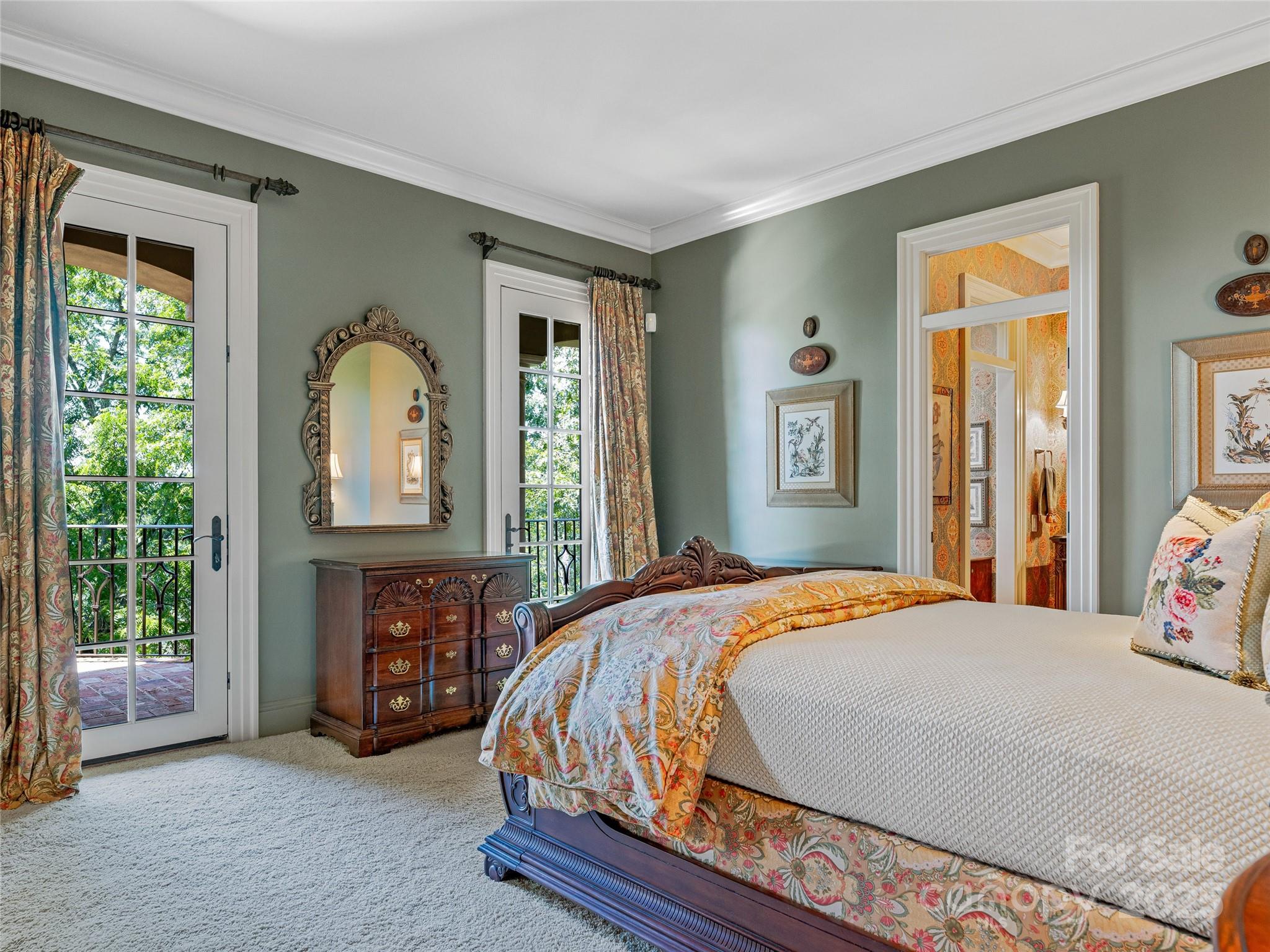 234 Skycliff Drive — Asheville