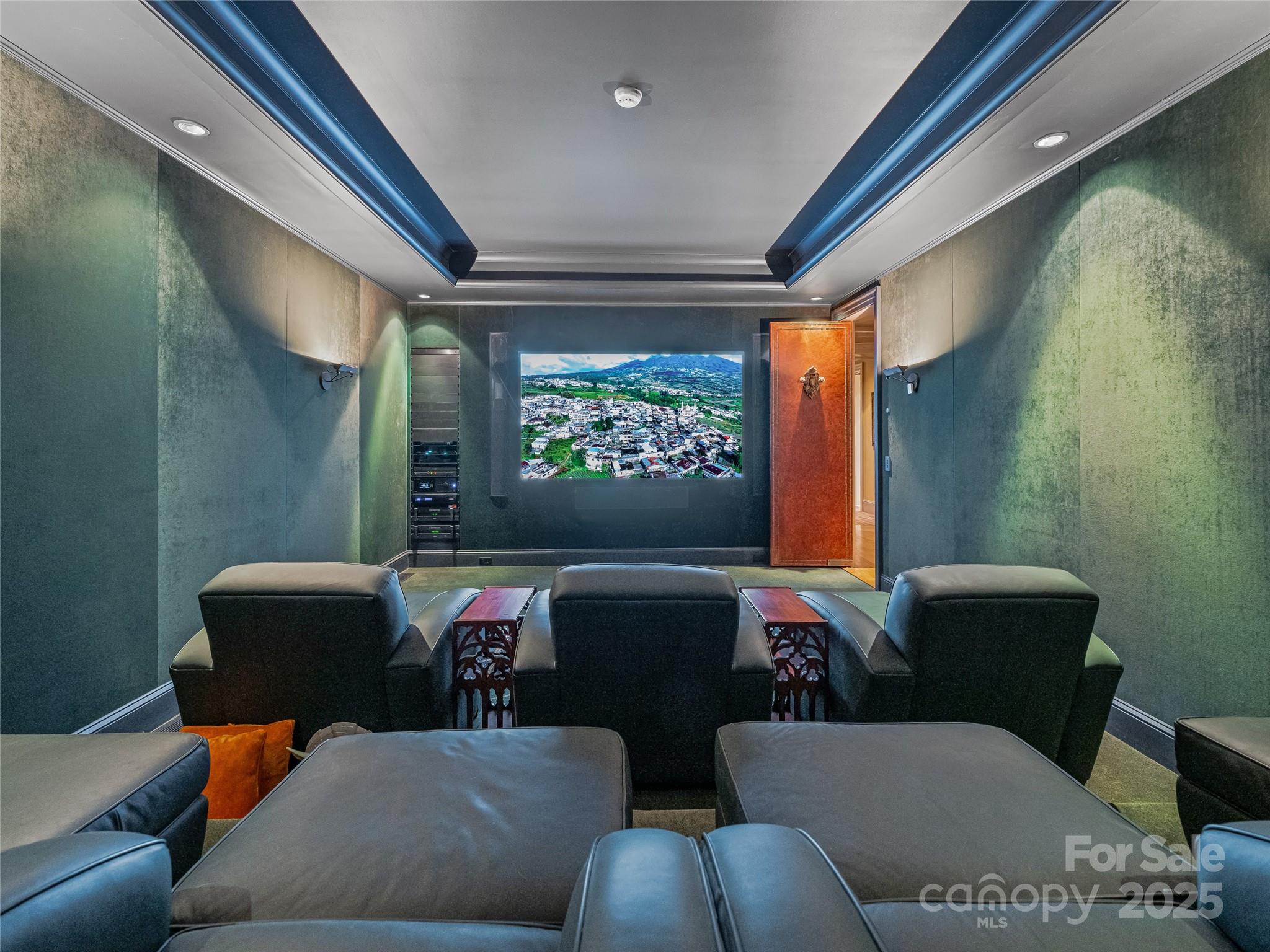 234 Skycliff Drive — Asheville