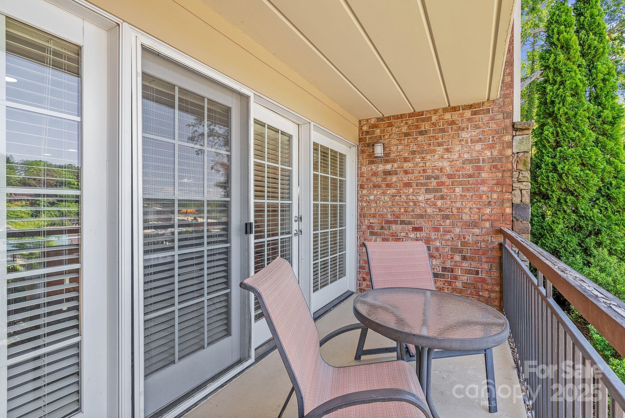 111 Bowling Park Road #111 — Asheville