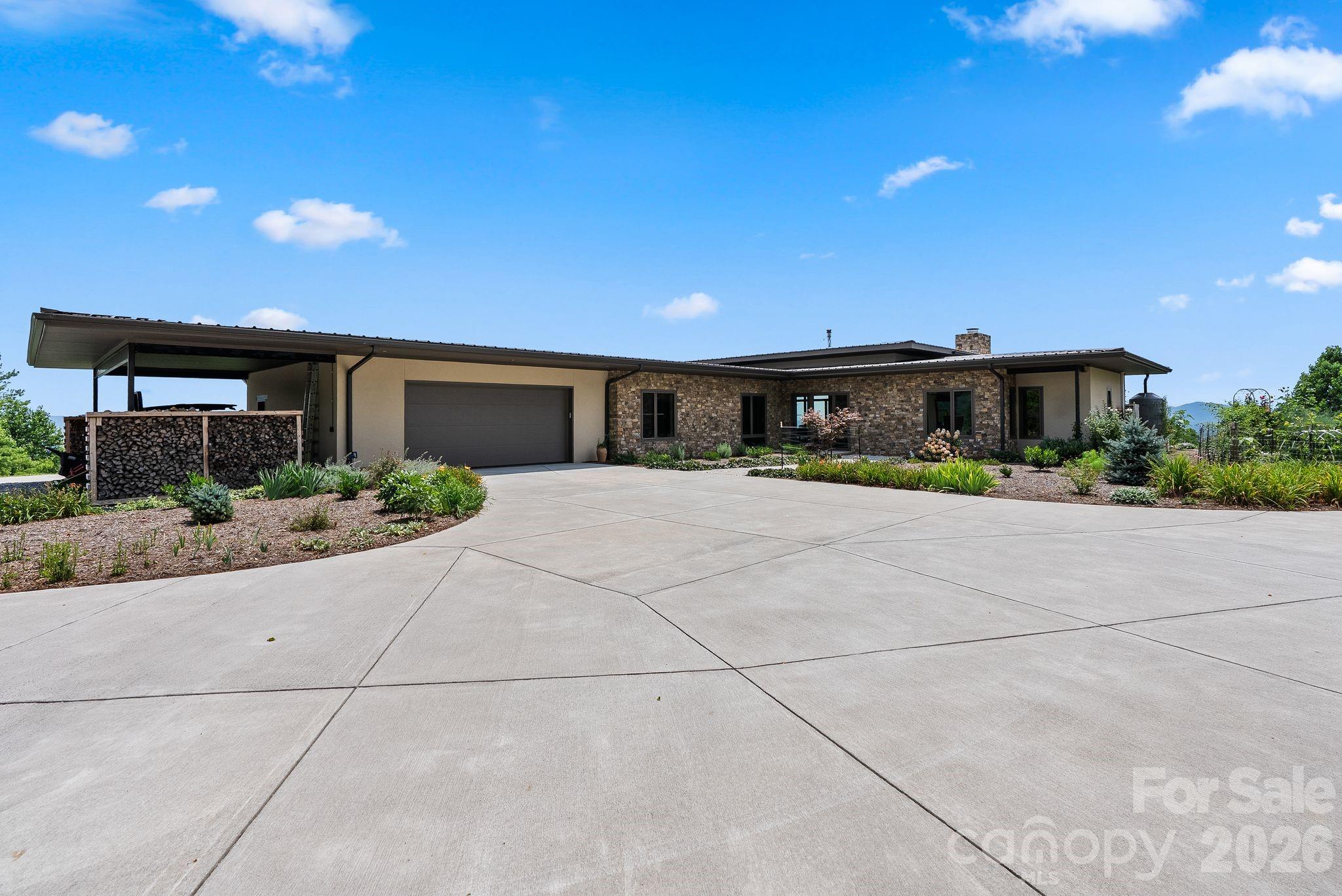 1045 & 1047 Graham Road — Marshall