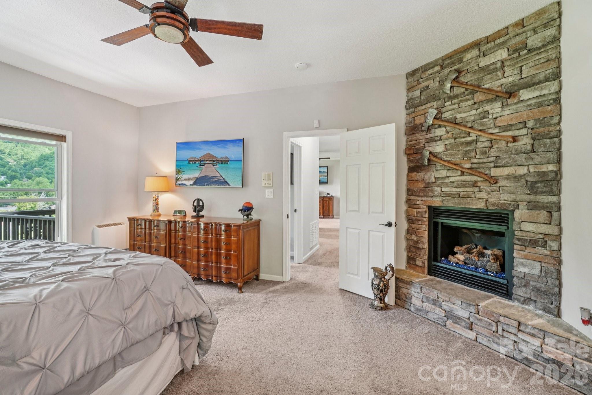 7 Higel Lane — Maggie Valley