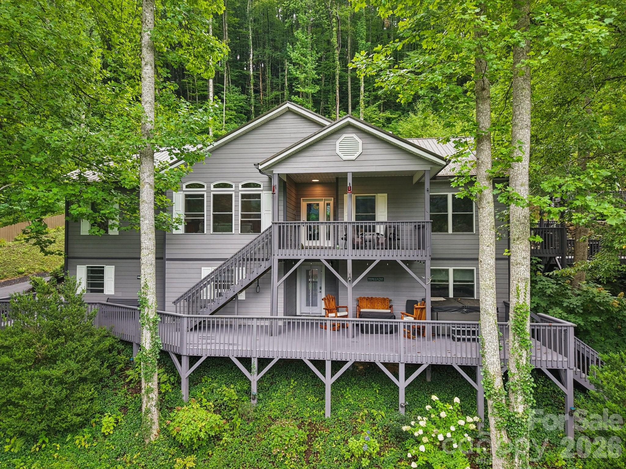 7 Higel Lane — Maggie Valley