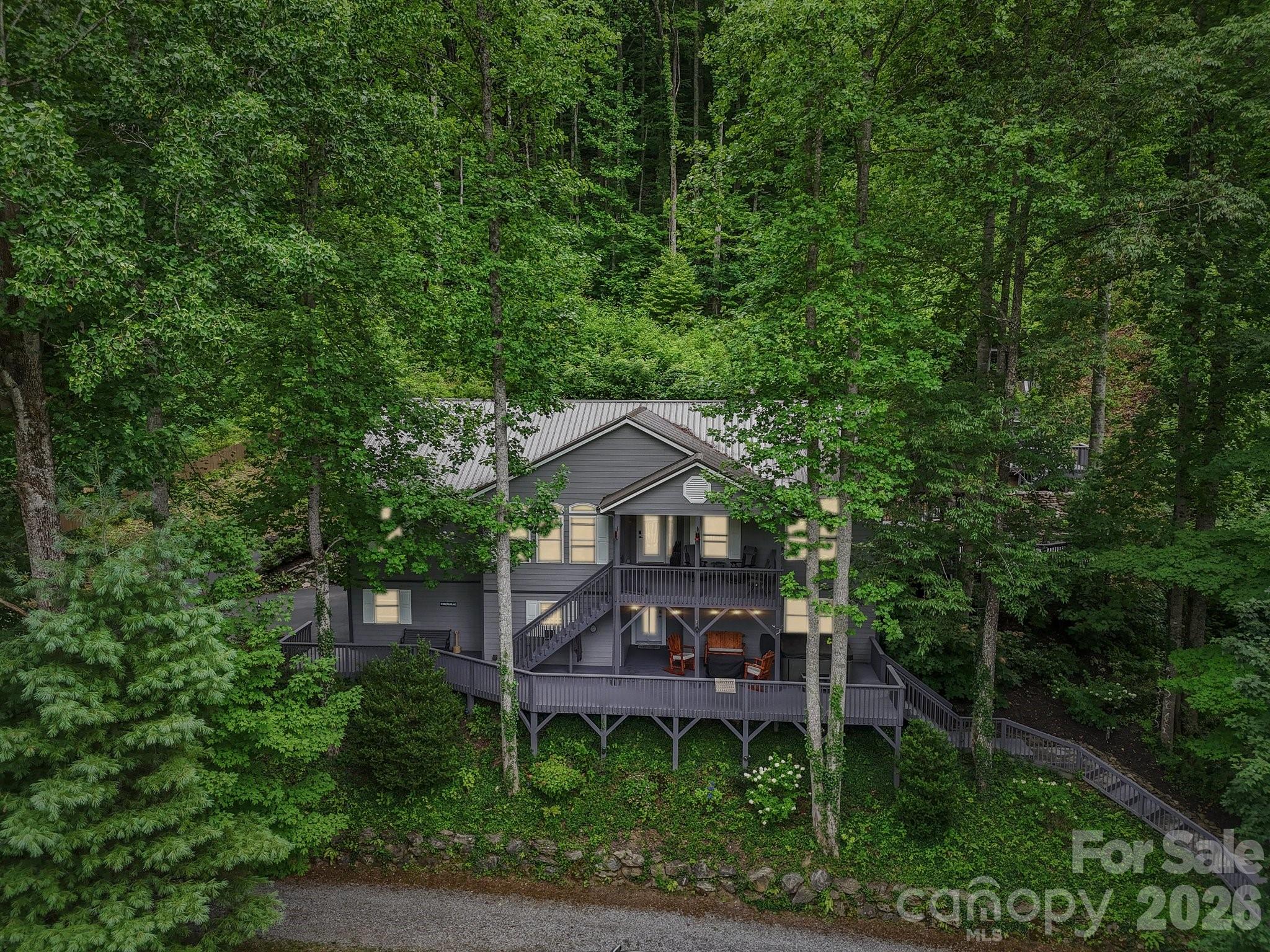 7 Higel Lane — Maggie Valley