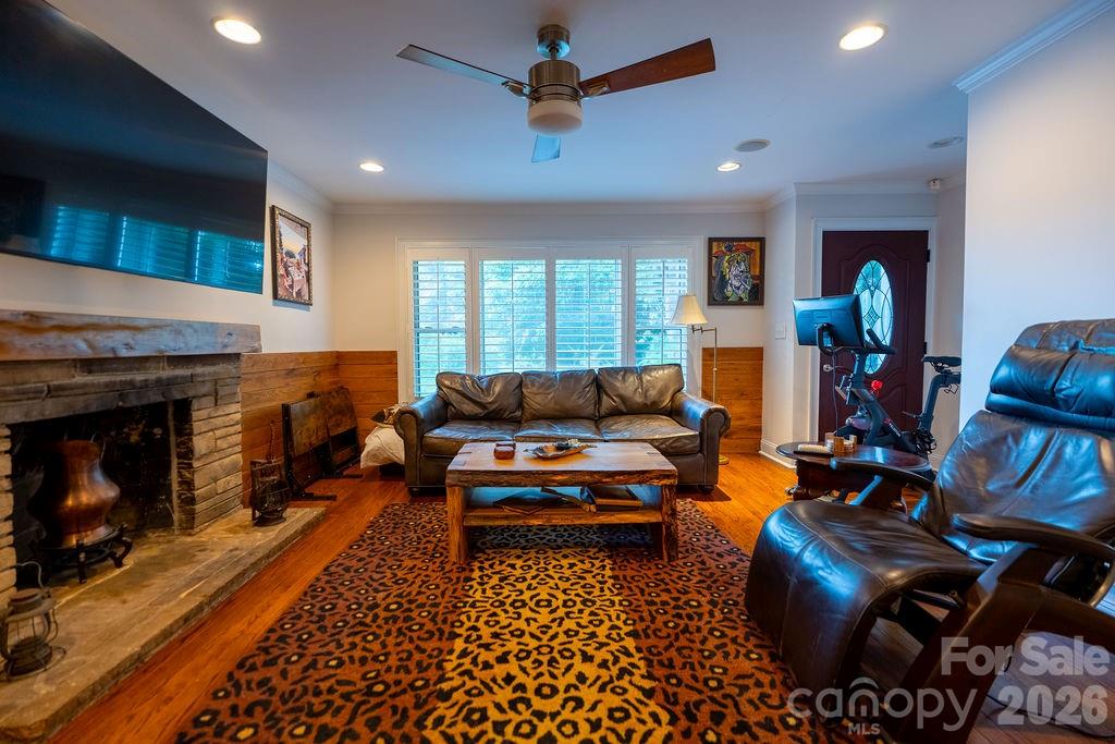 9032 Boyd Drive — Matthews