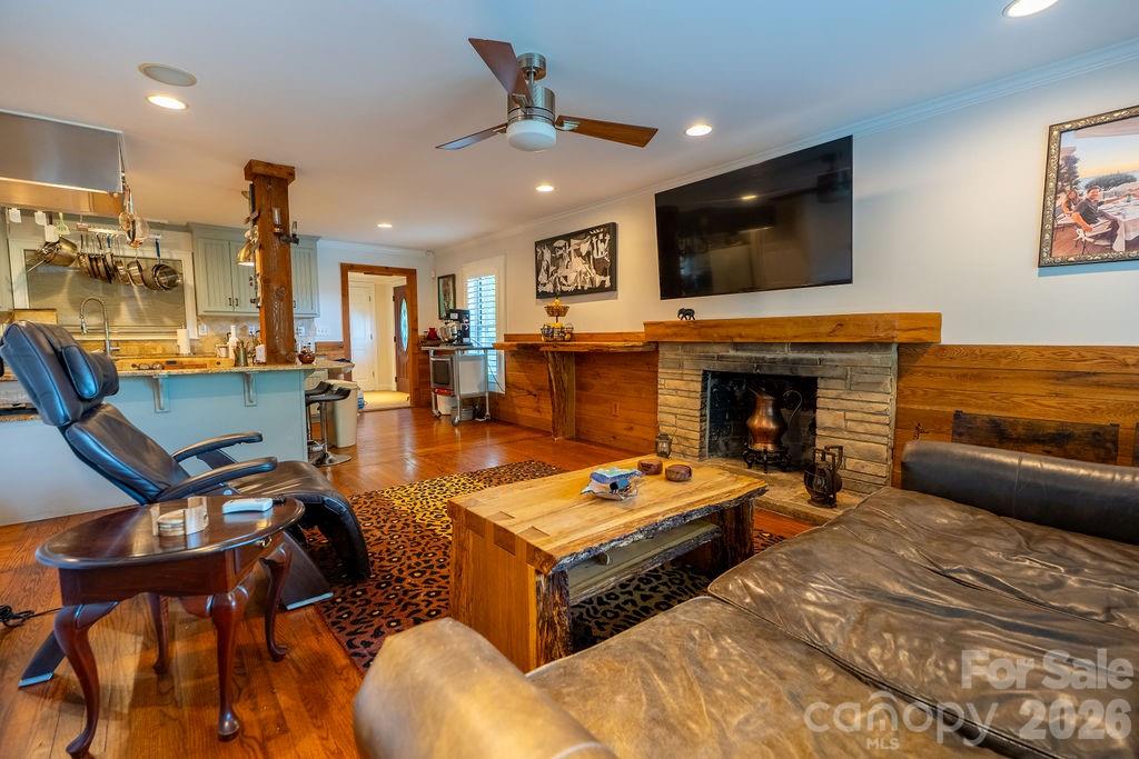 9032 Boyd Drive — Matthews