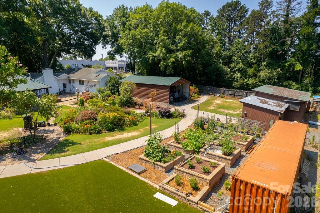 9032 Boyd Drive — Matthews