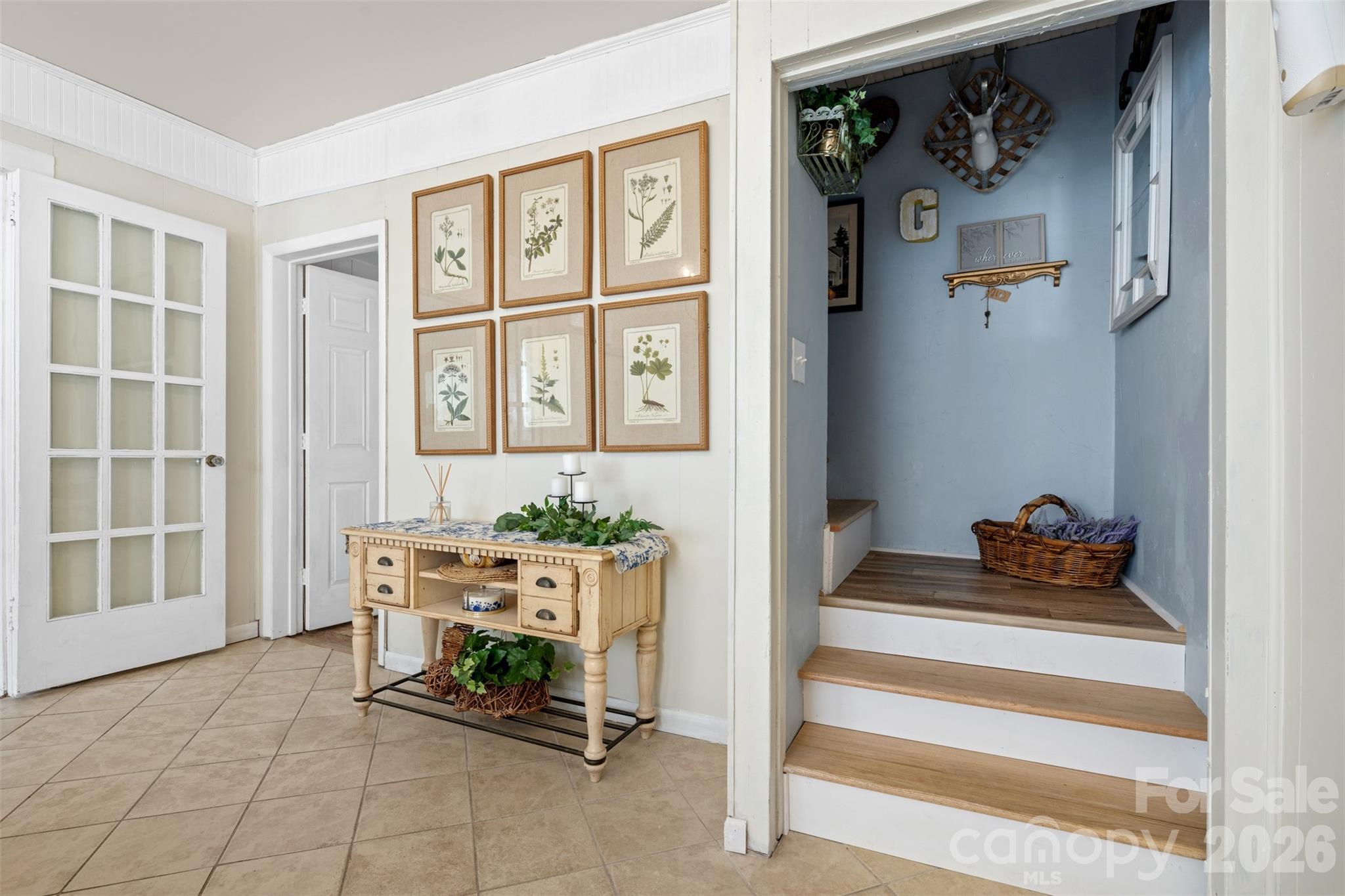 1231 Caldwell Place NW — Lenoir