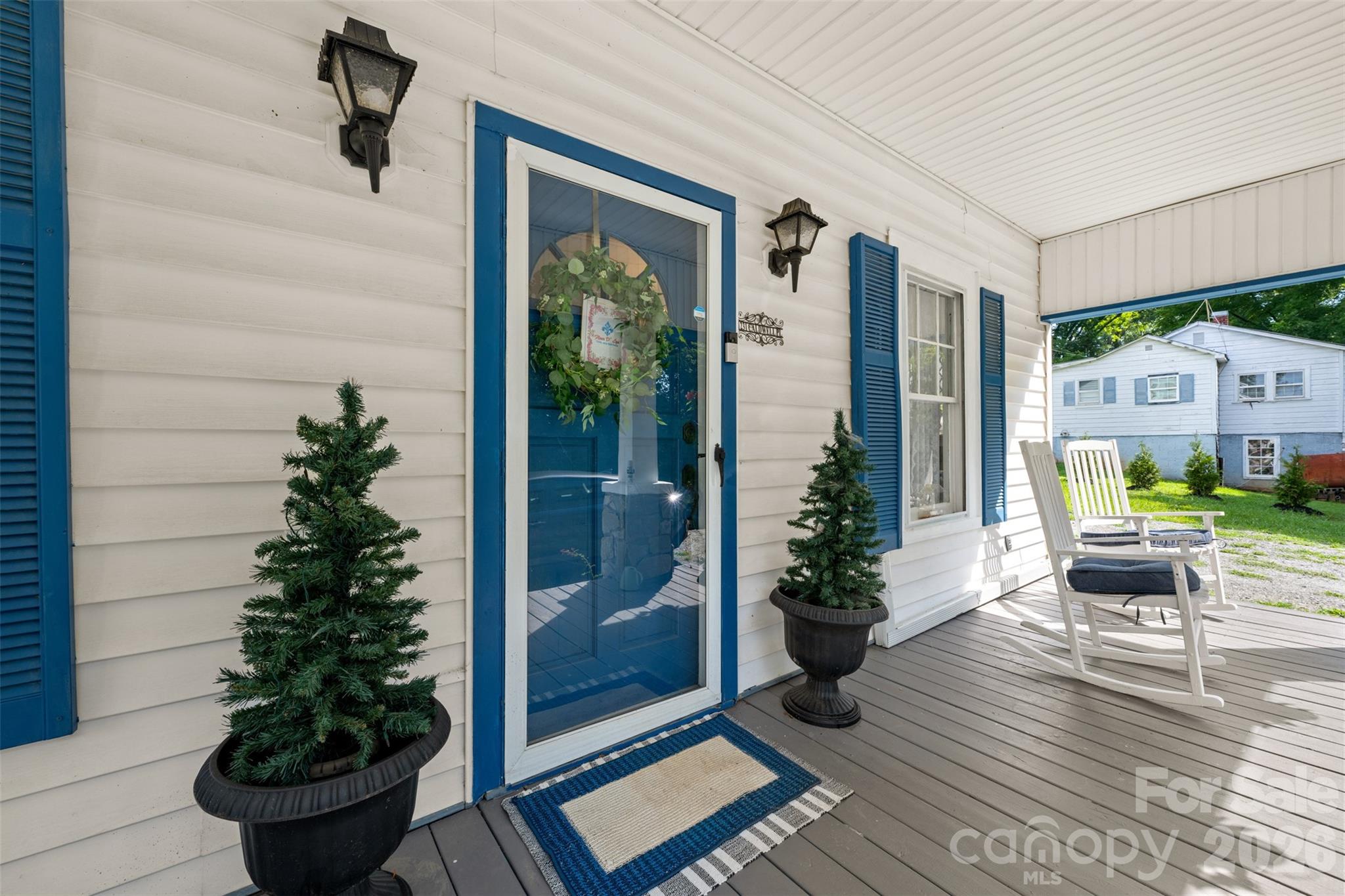 1231 Caldwell Place NW — Lenoir