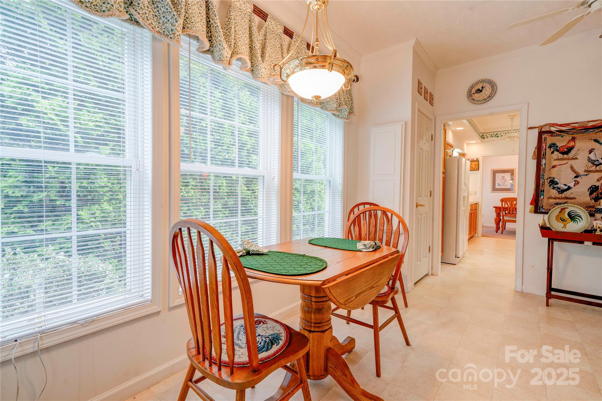 2606 Greenville Highway — Flat Rock
