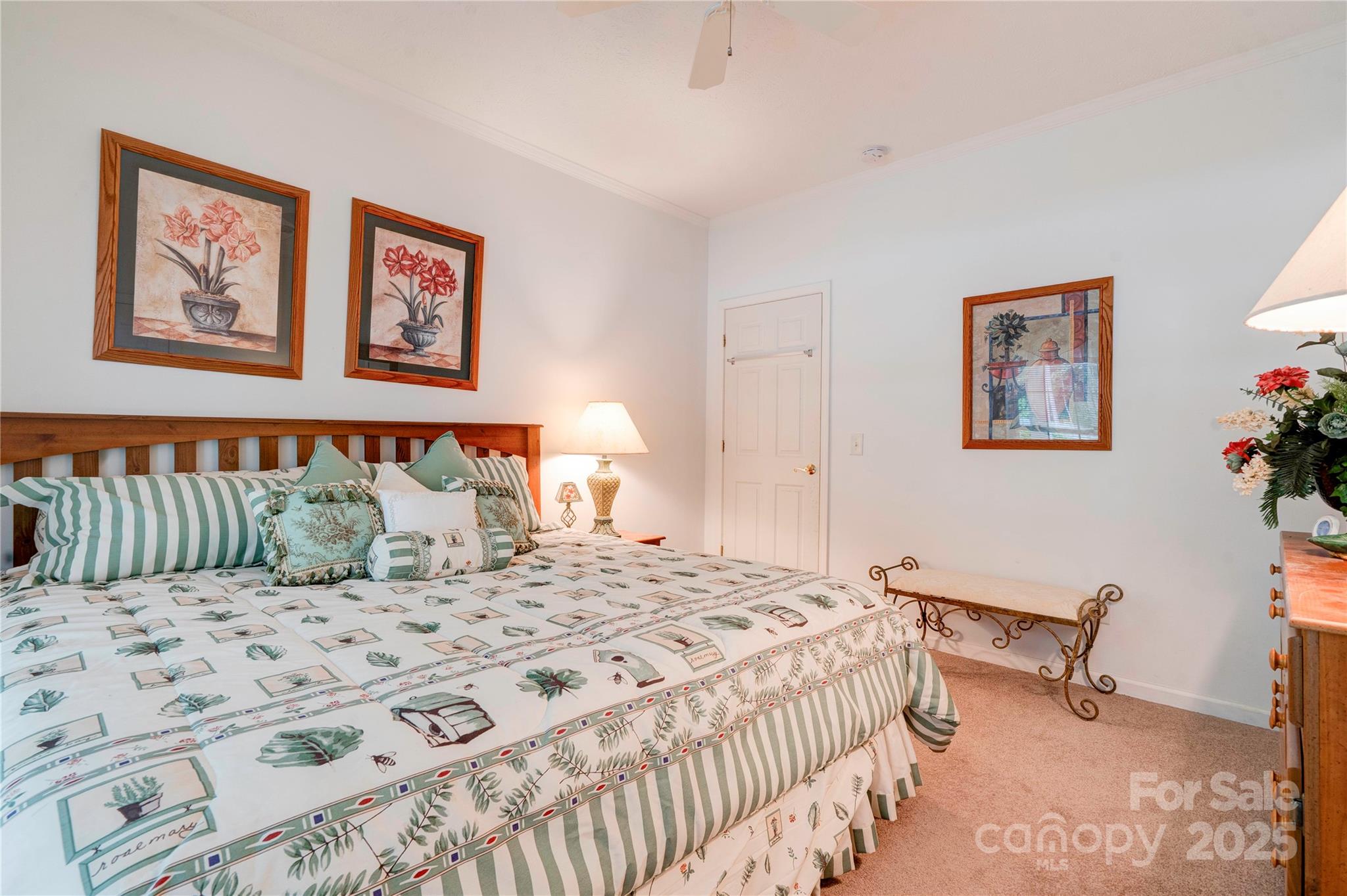 2606 Greenville Highway — Flat Rock