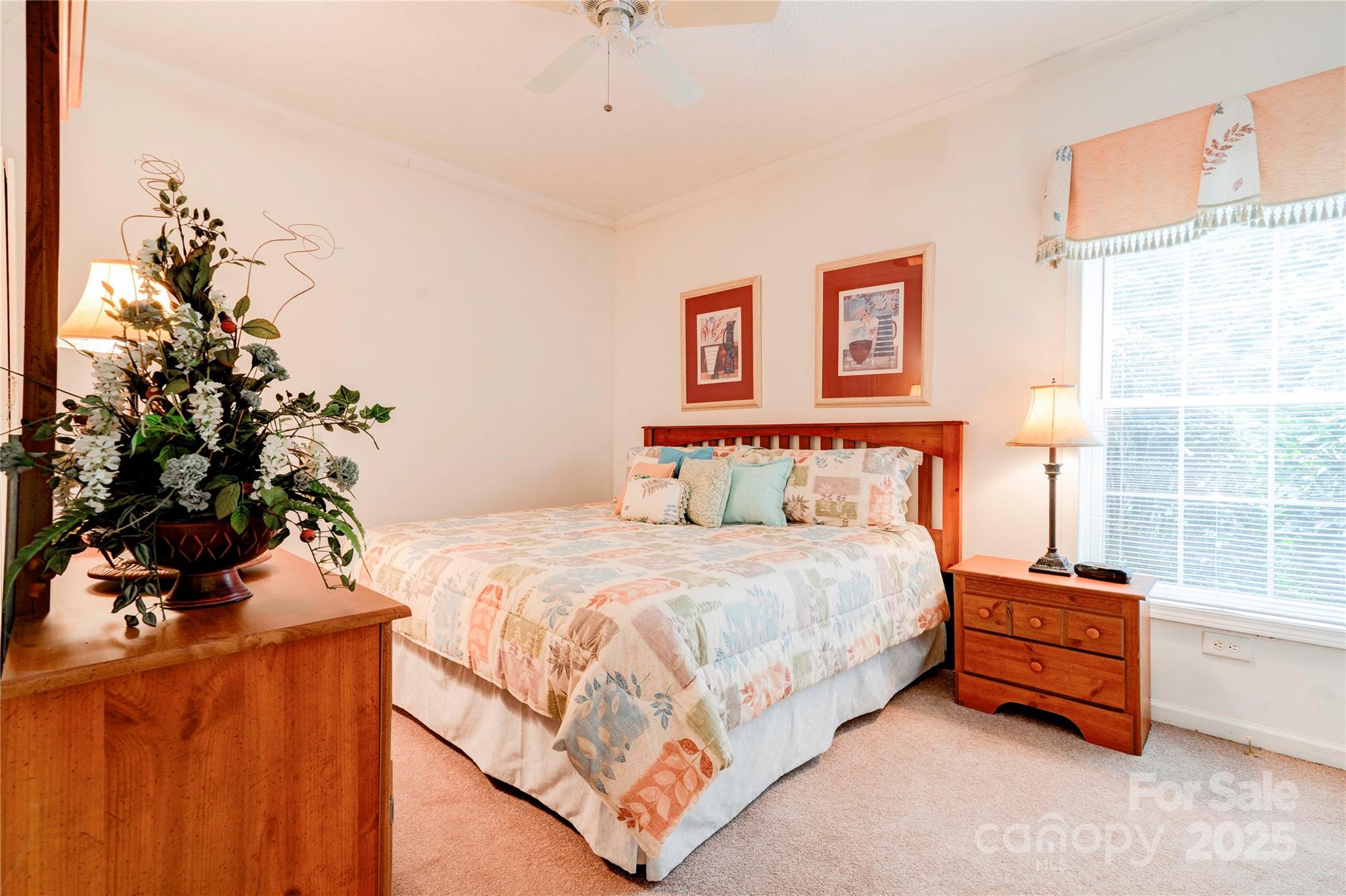 2606 Greenville Highway — Flat Rock