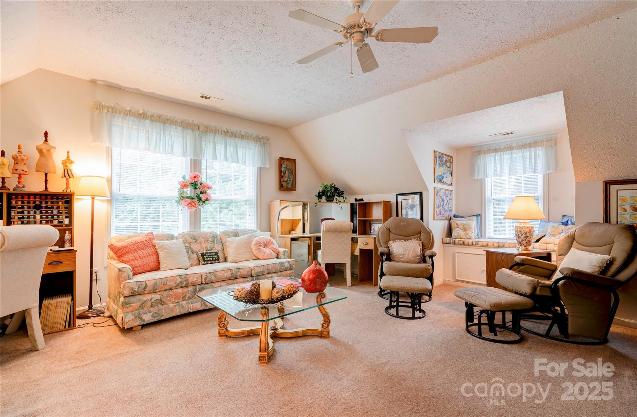 2606 Greenville Highway — Flat Rock