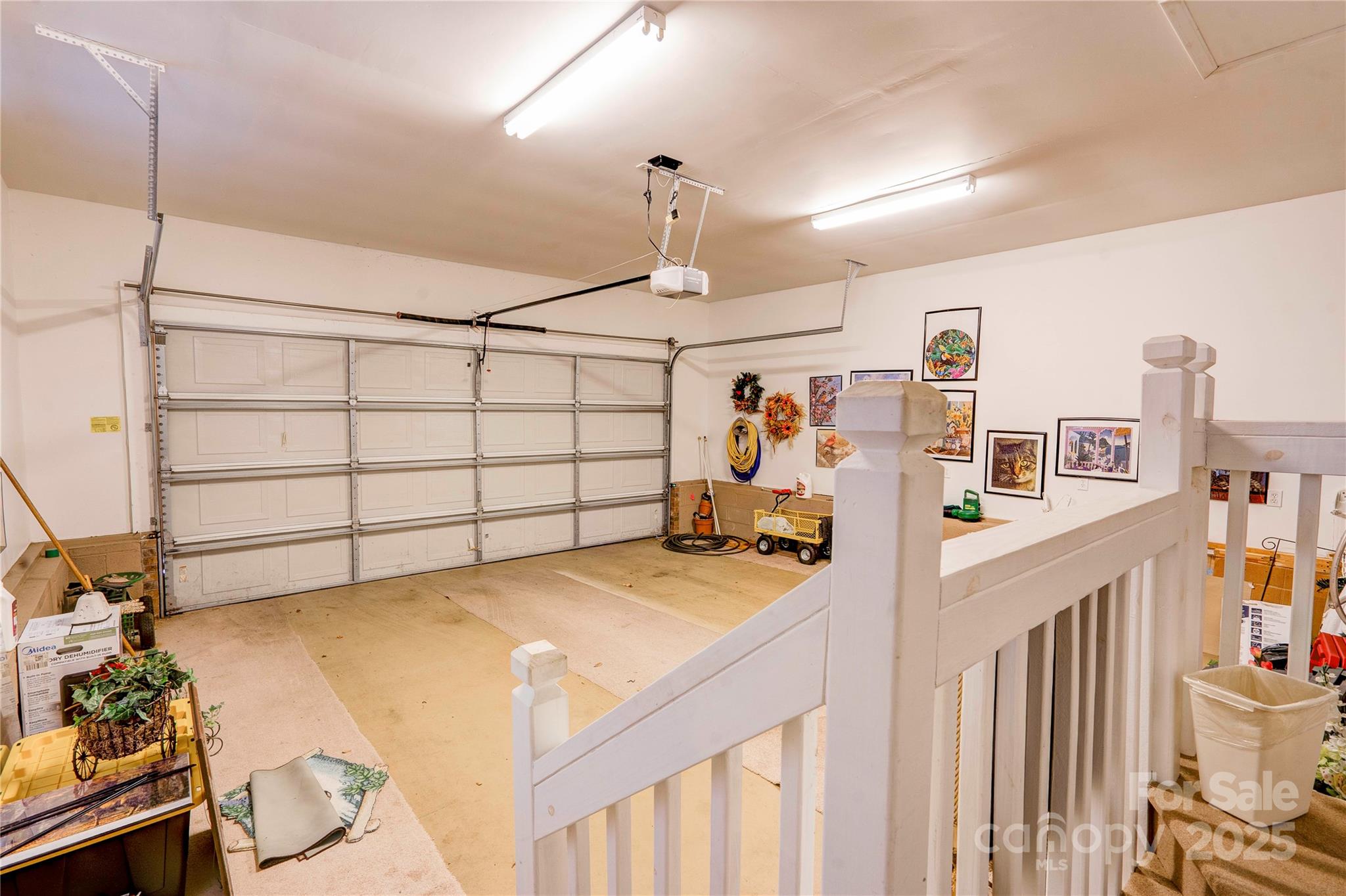 2606 Greenville Highway — Flat Rock