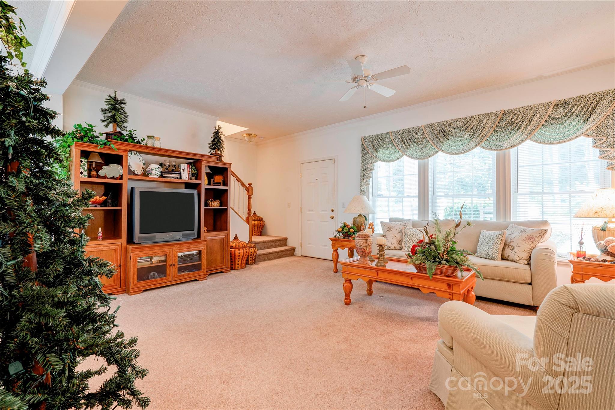2606 Greenville Highway — Flat Rock