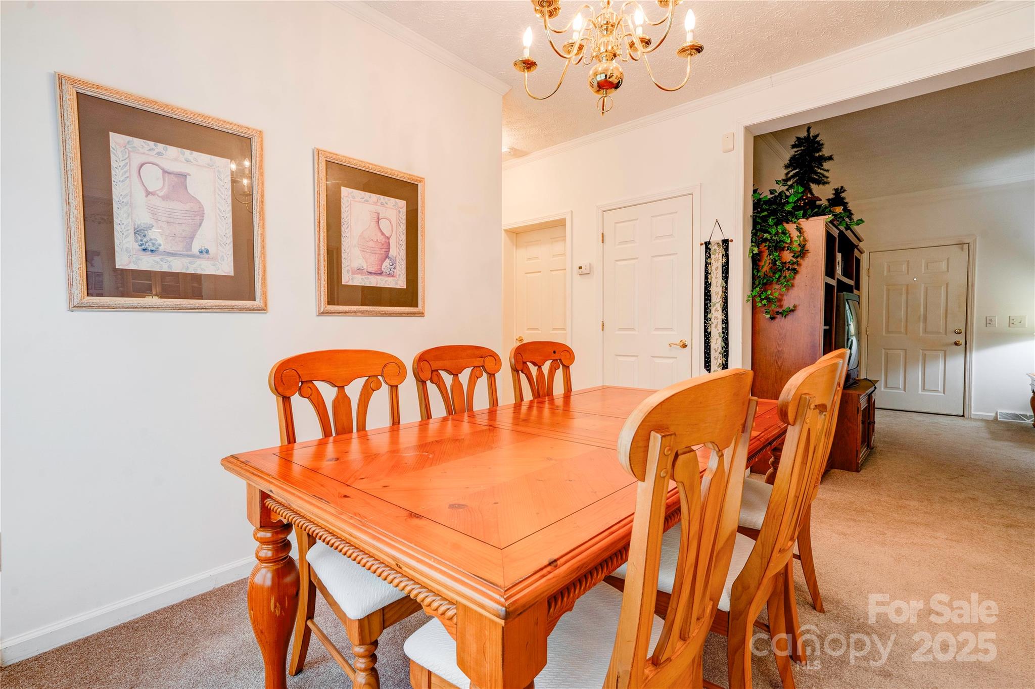 2606 Greenville Highway — Flat Rock