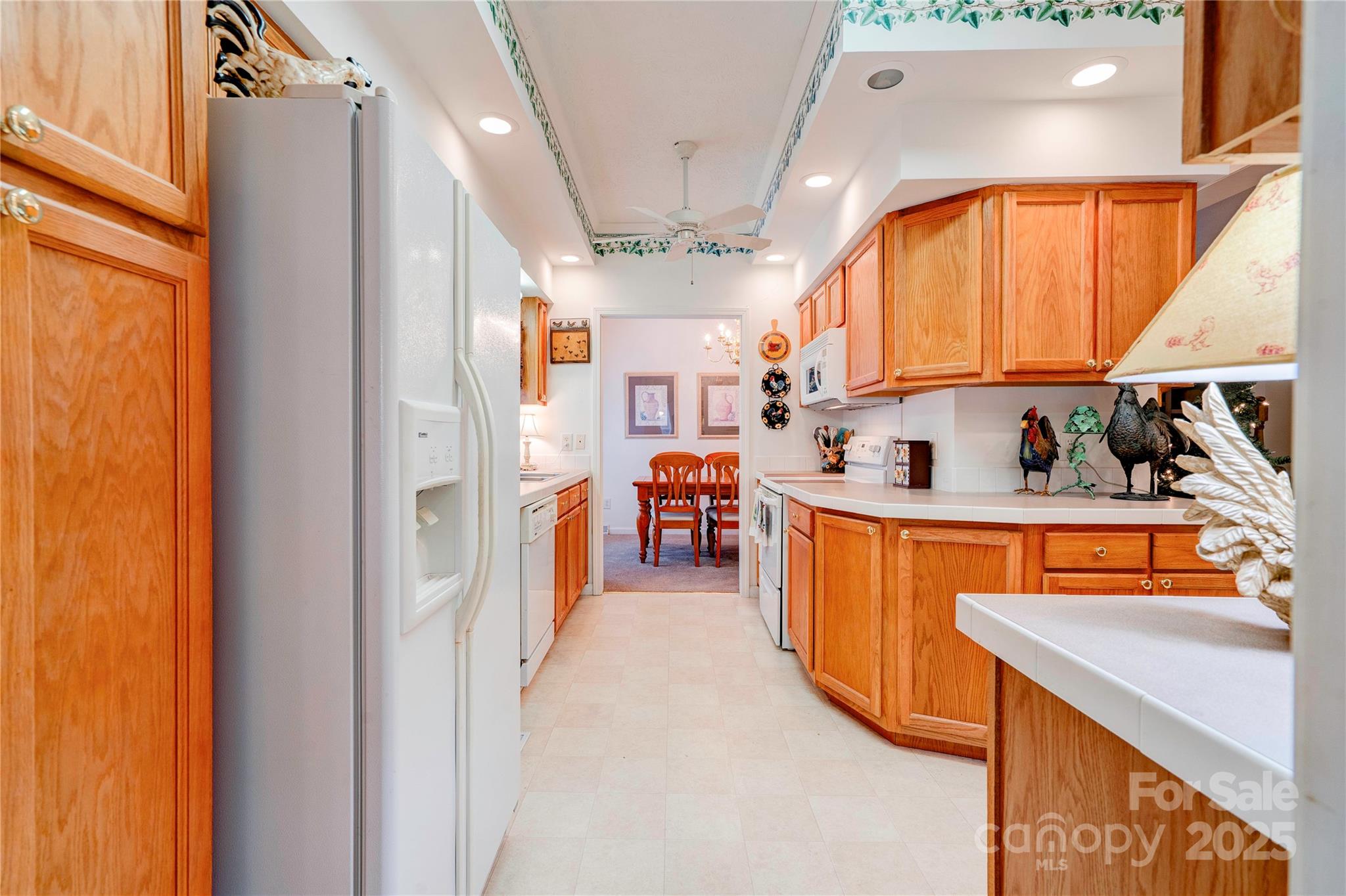 2606 Greenville Highway — Flat Rock