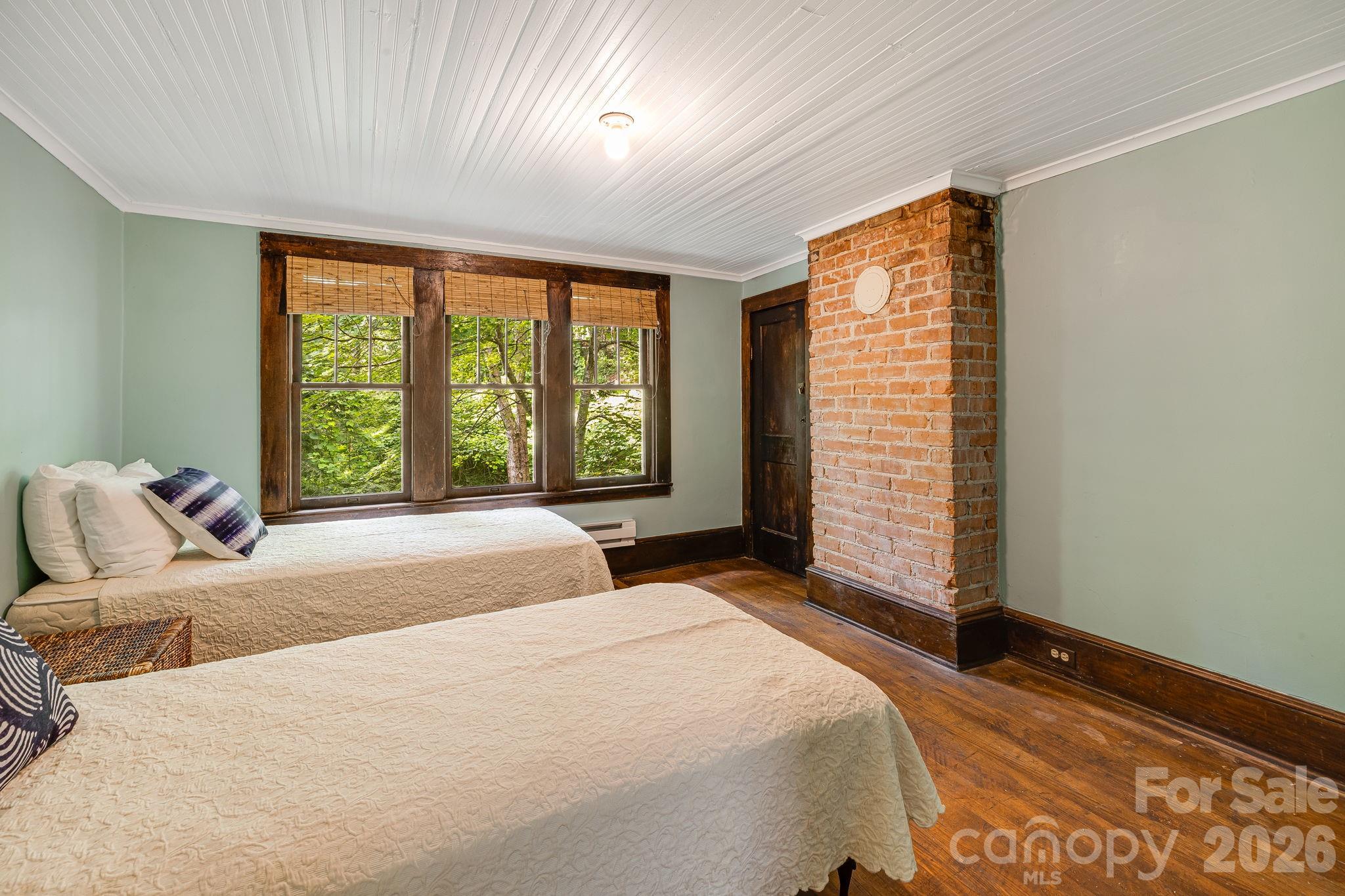 257 Henderson Drive — Hot Springs
