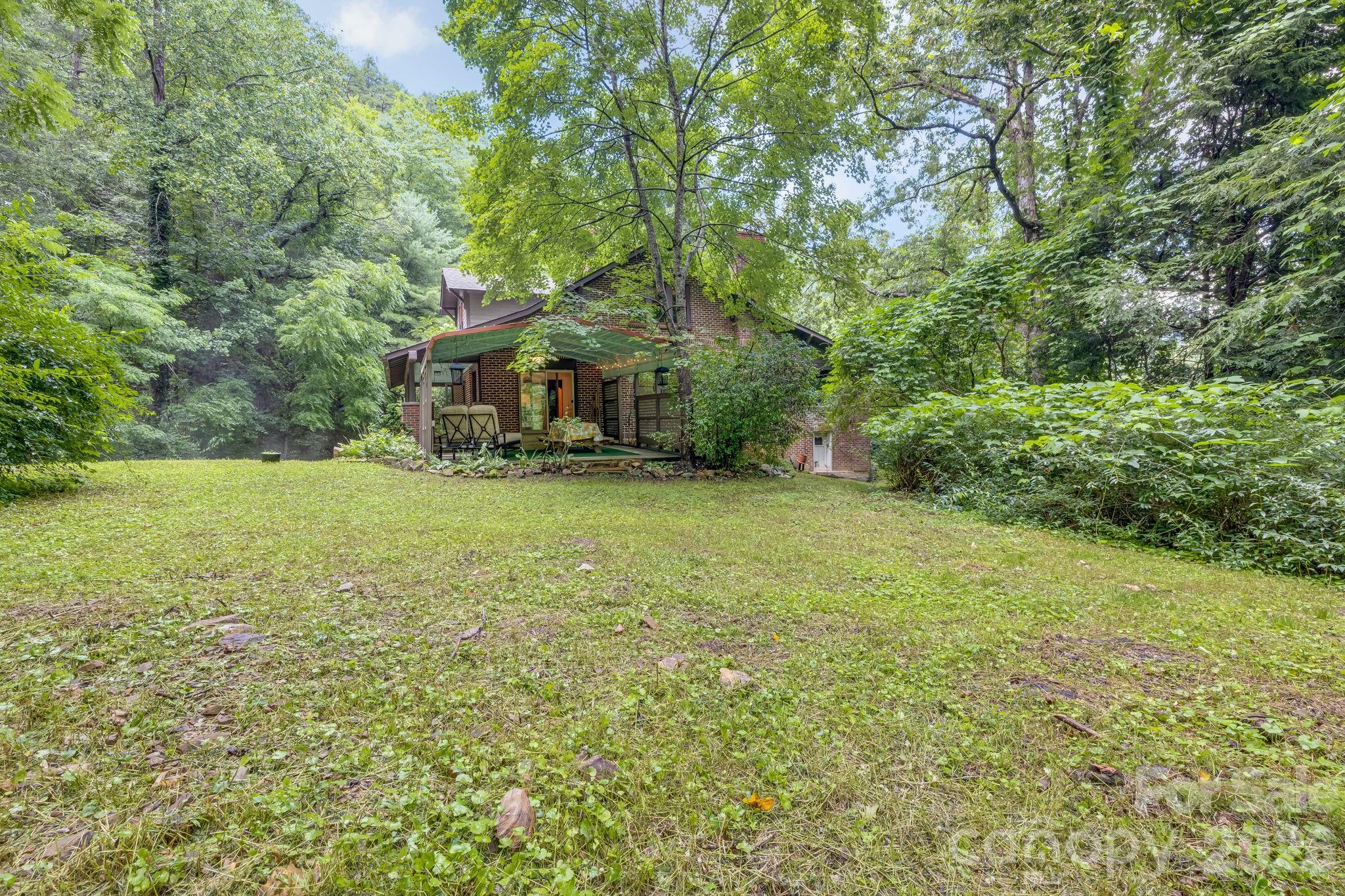 257 Henderson Drive — Hot Springs