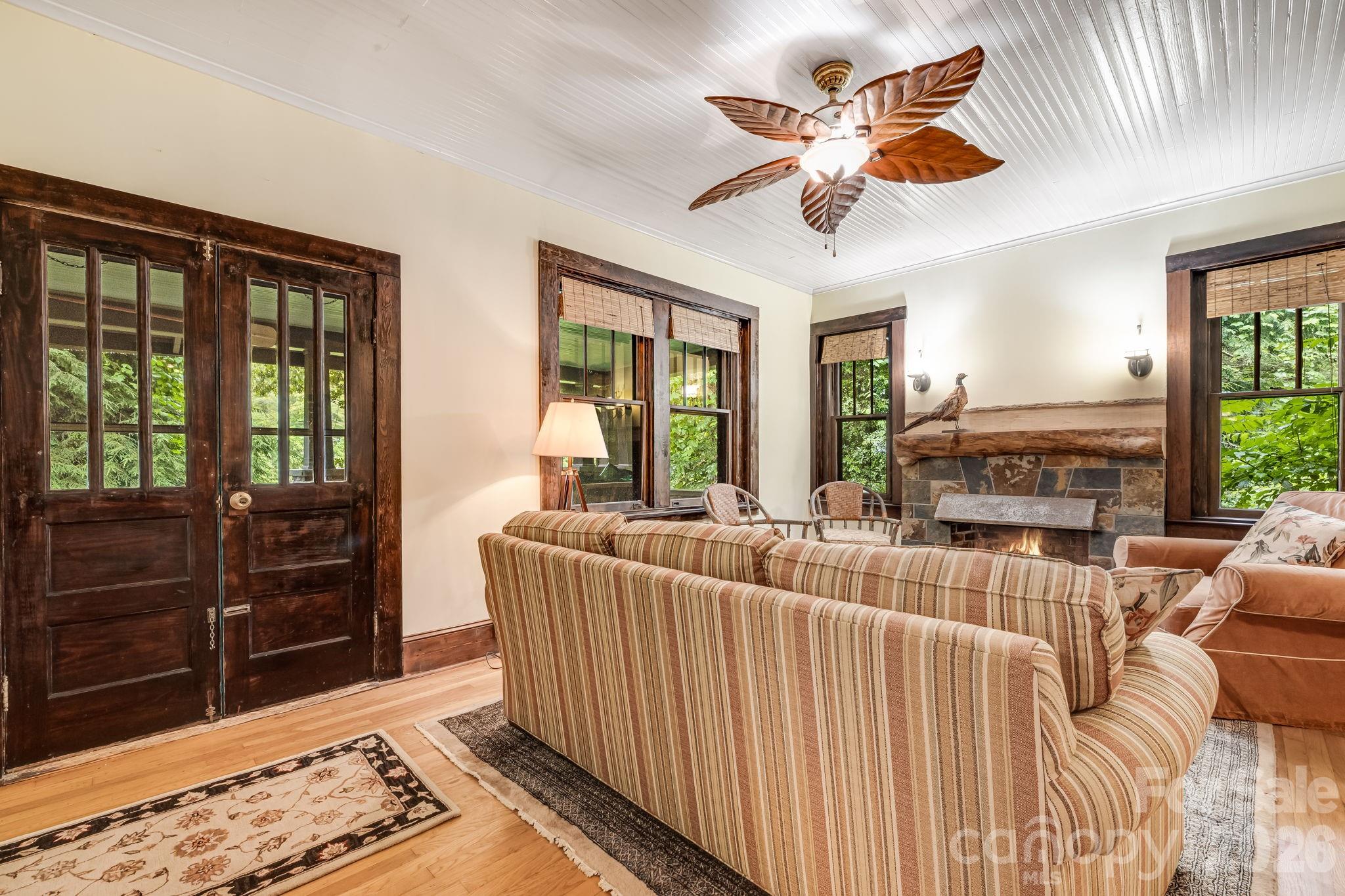257 Henderson Drive — Hot Springs