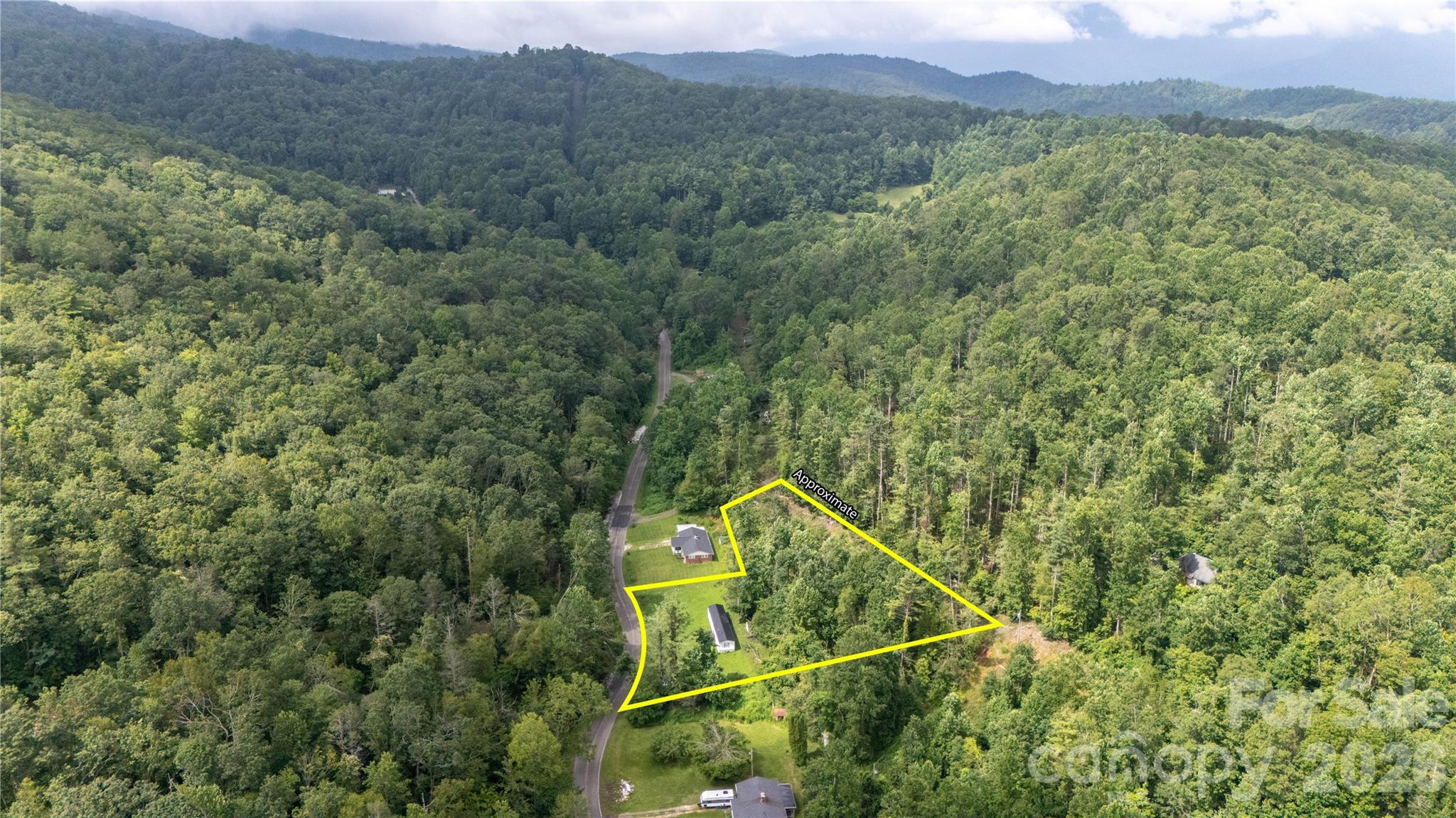 492 Chestnut Mountain Road — Spruce Pine