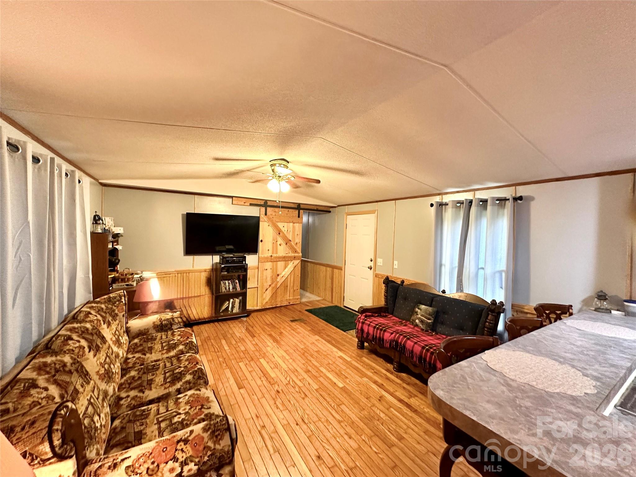 492 Chestnut Mountain Road — Spruce Pine