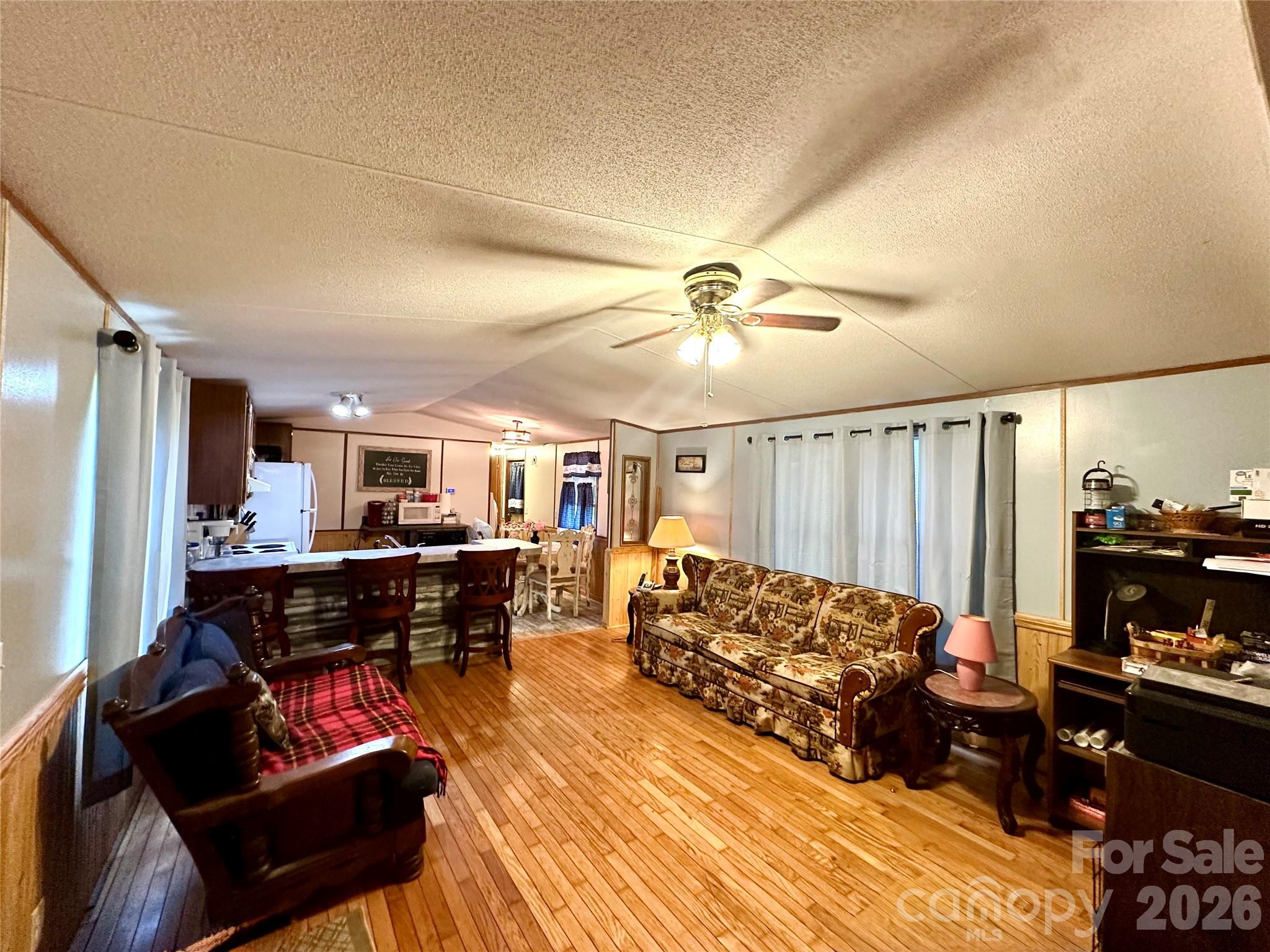 492 Chestnut Mountain Road — Spruce Pine