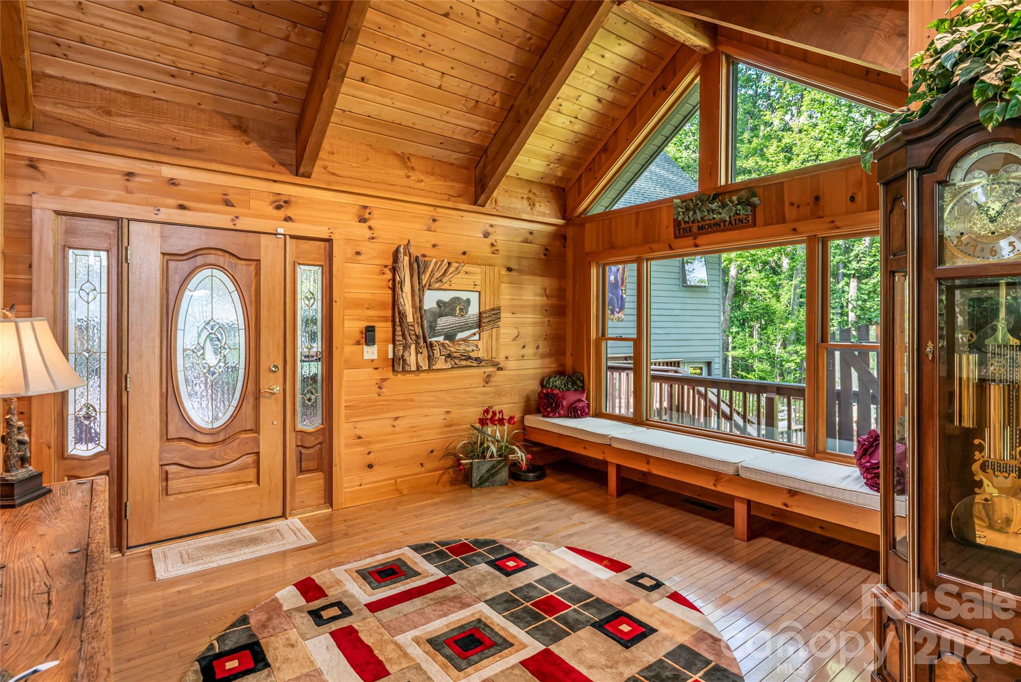 163 Tweetys Knoll — Burnsville