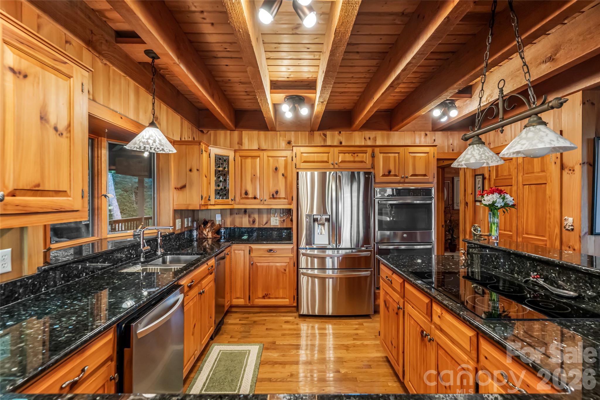163 Tweetys Knoll — Burnsville