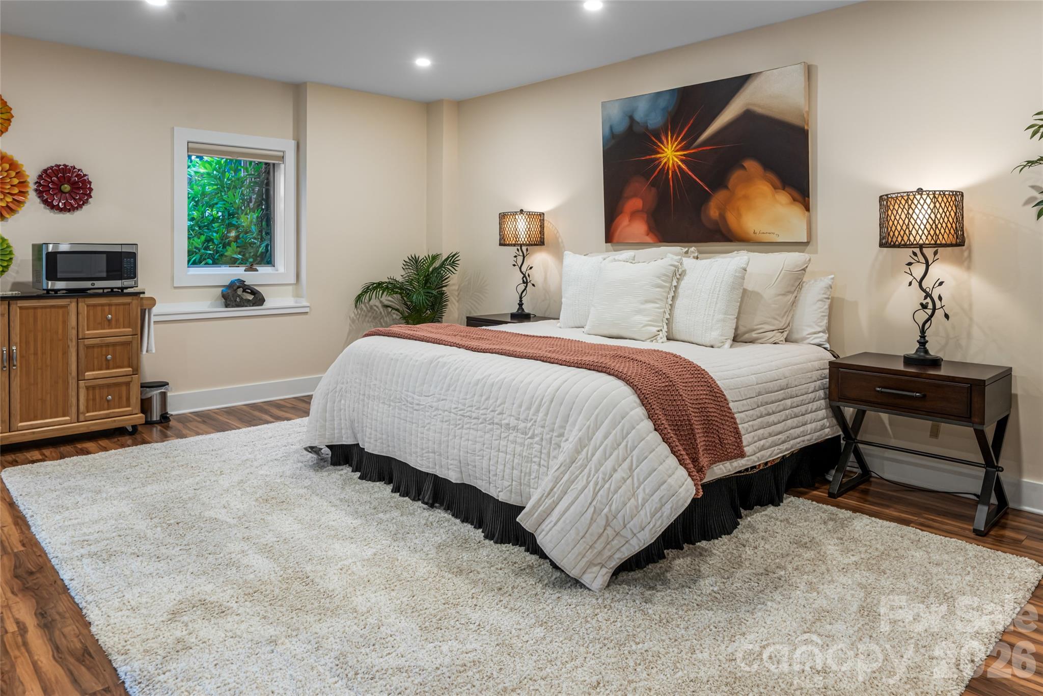 163 Tweetys Knoll — Burnsville