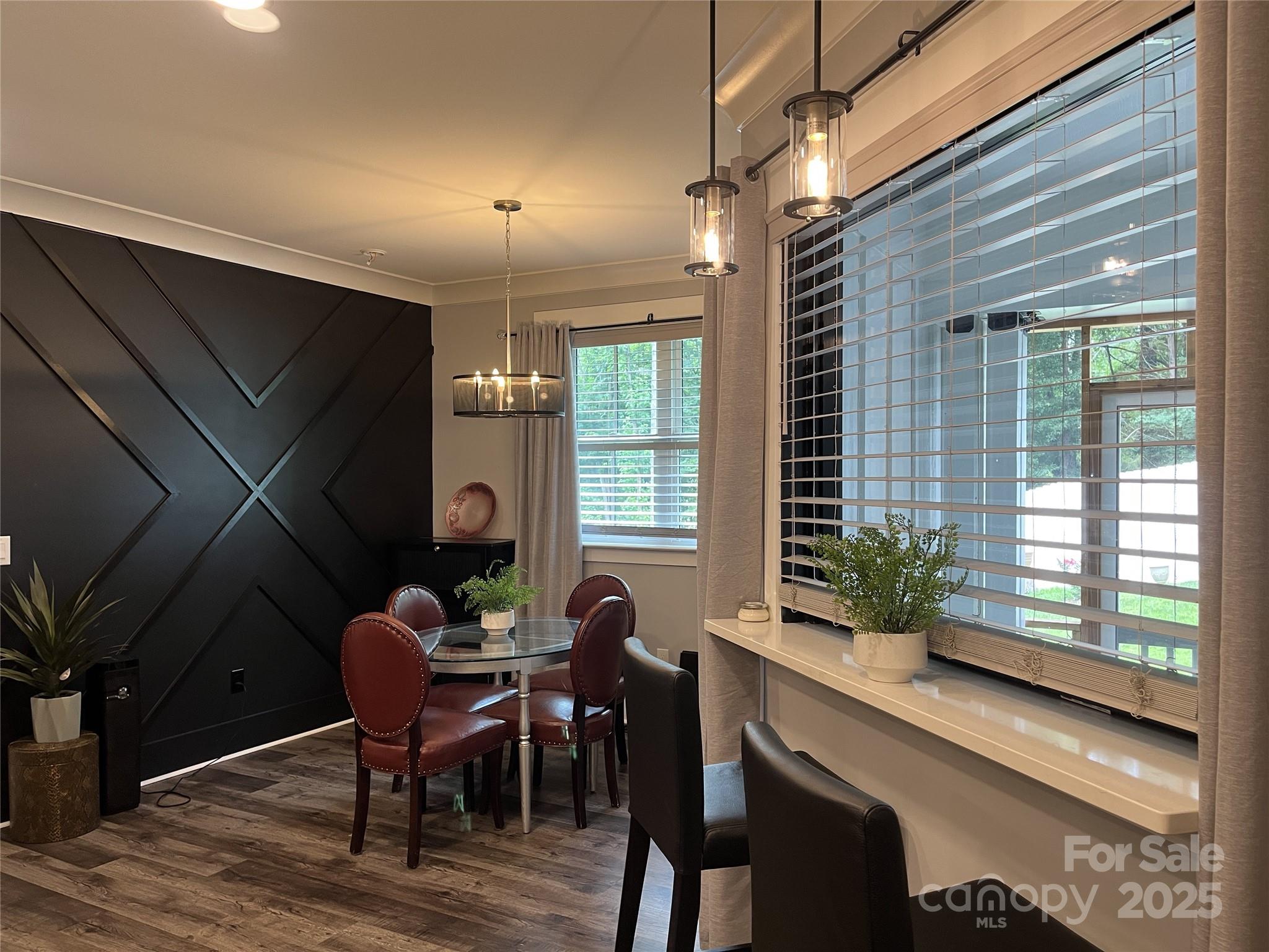 900 Houston Heights Road — Charlotte