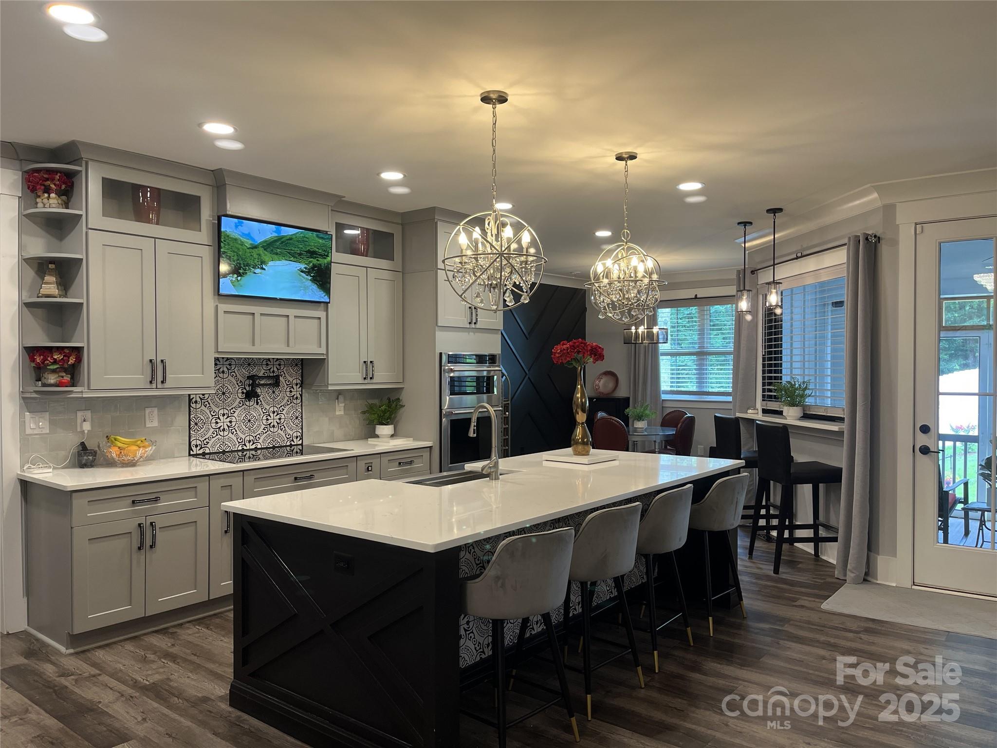 900 Houston Heights Road — Charlotte