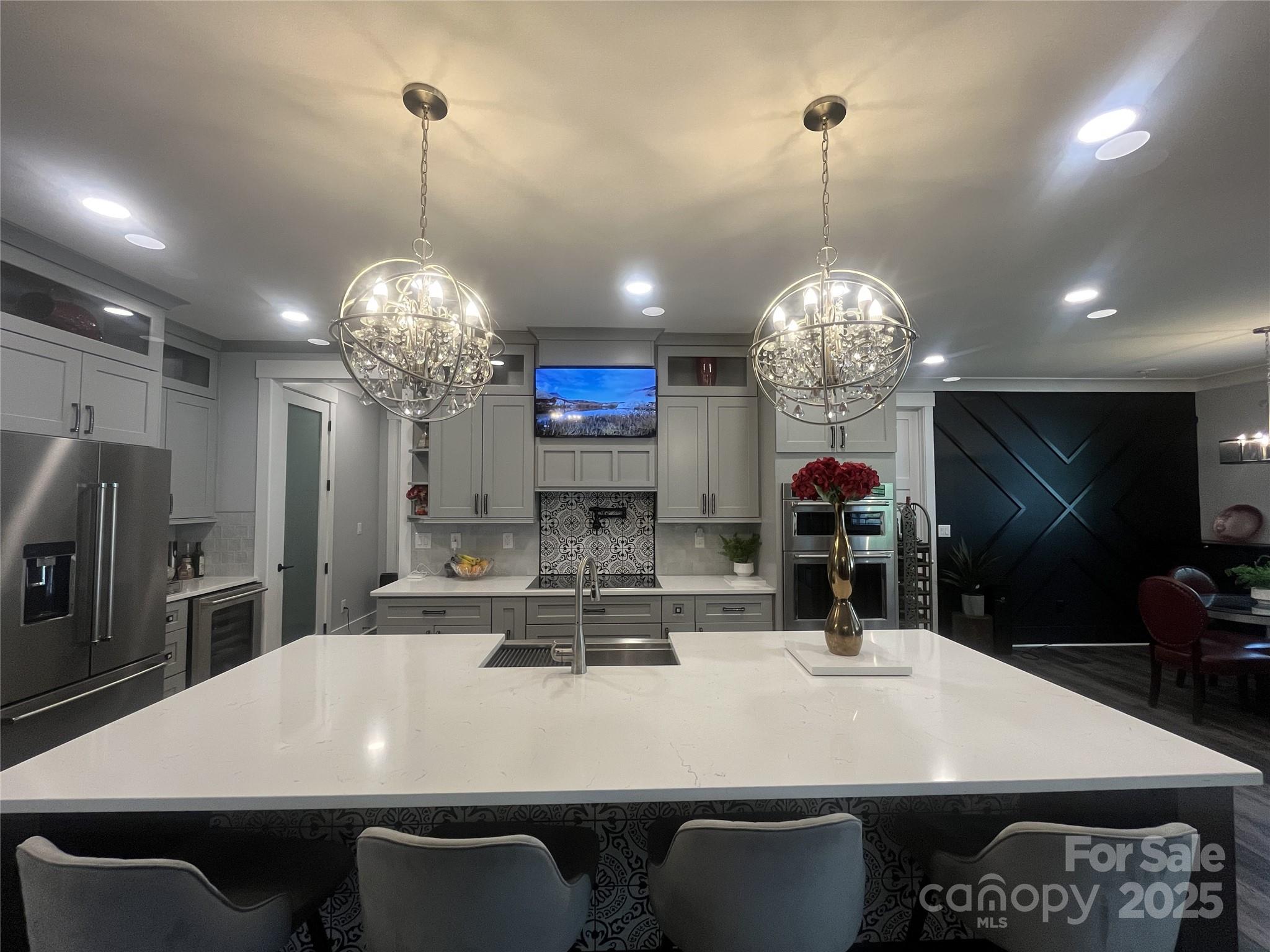 900 Houston Heights Road — Charlotte