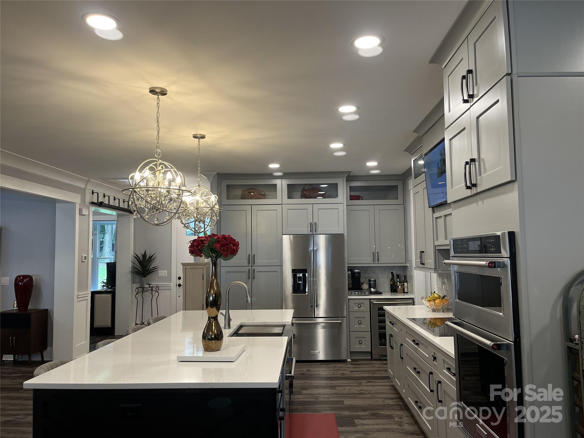 900 Houston Heights Road — Charlotte