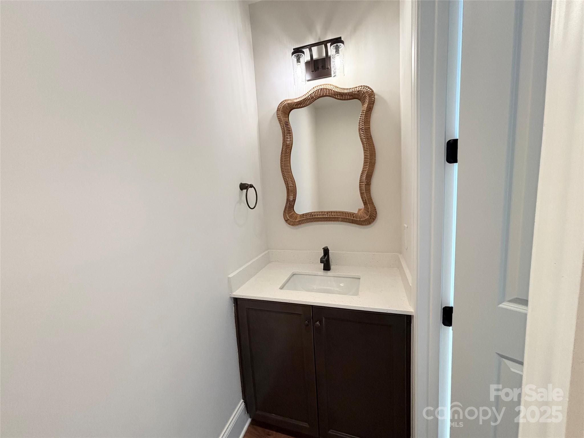 125 Crestview Lane — Troutman