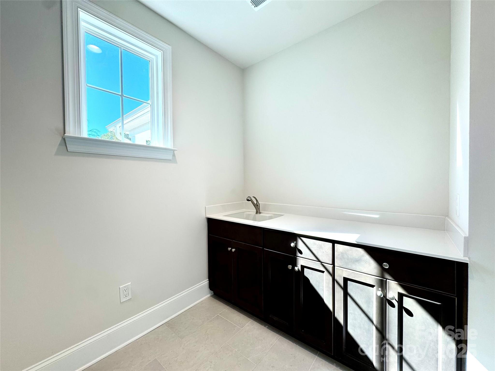 125 Crestview Lane — Troutman