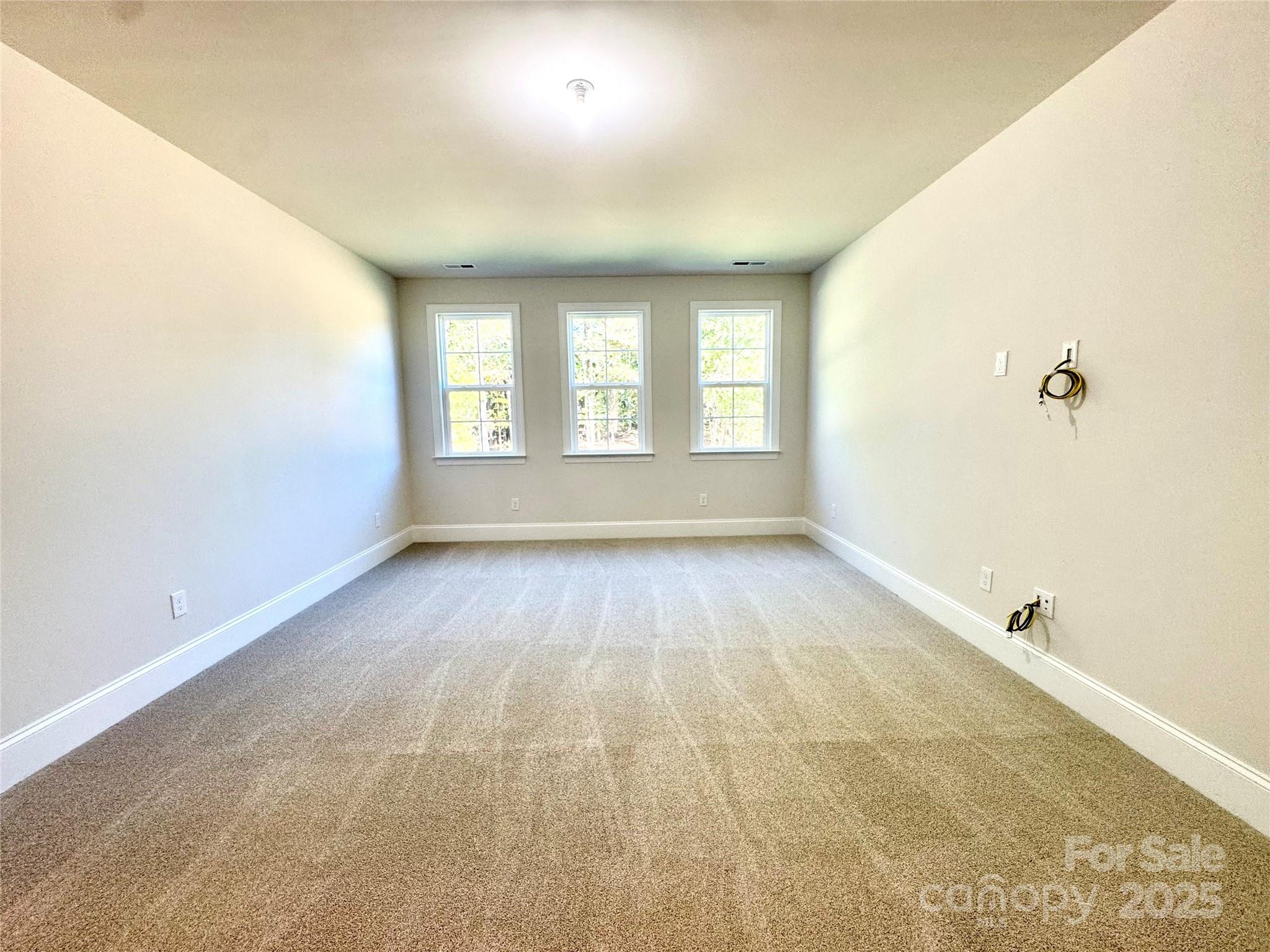125 Crestview Lane — Troutman