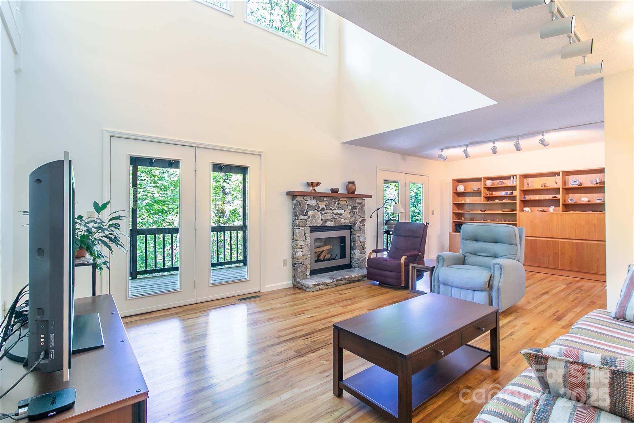 263 Ugedaliyvi Court — Brevard