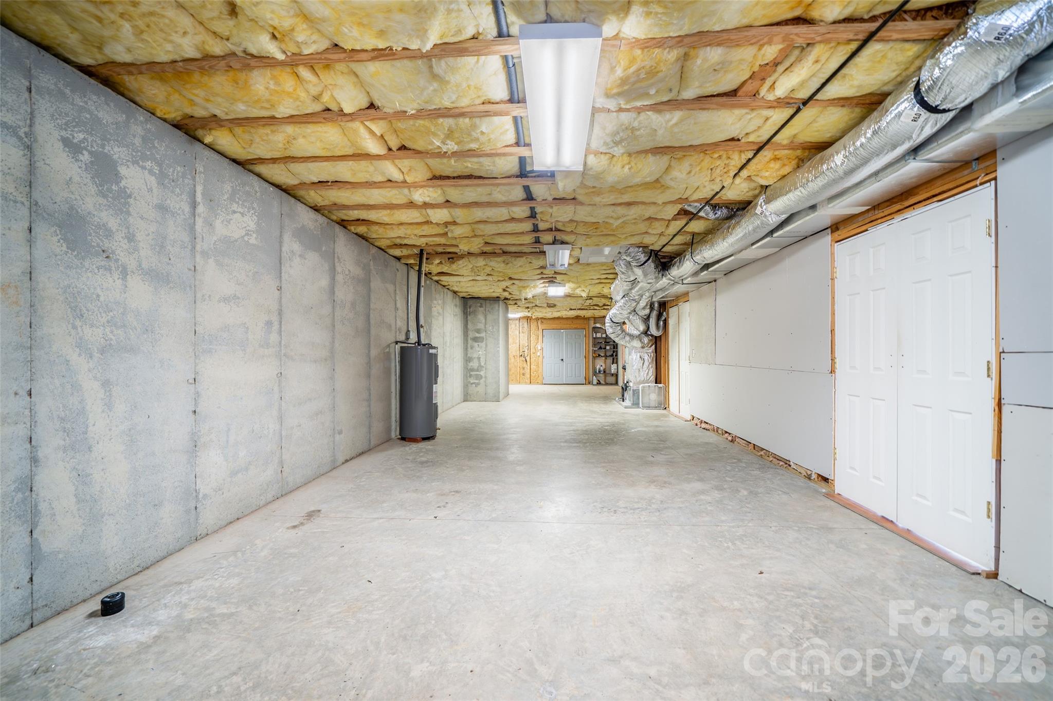 151 Willard Lane — Hendersonville