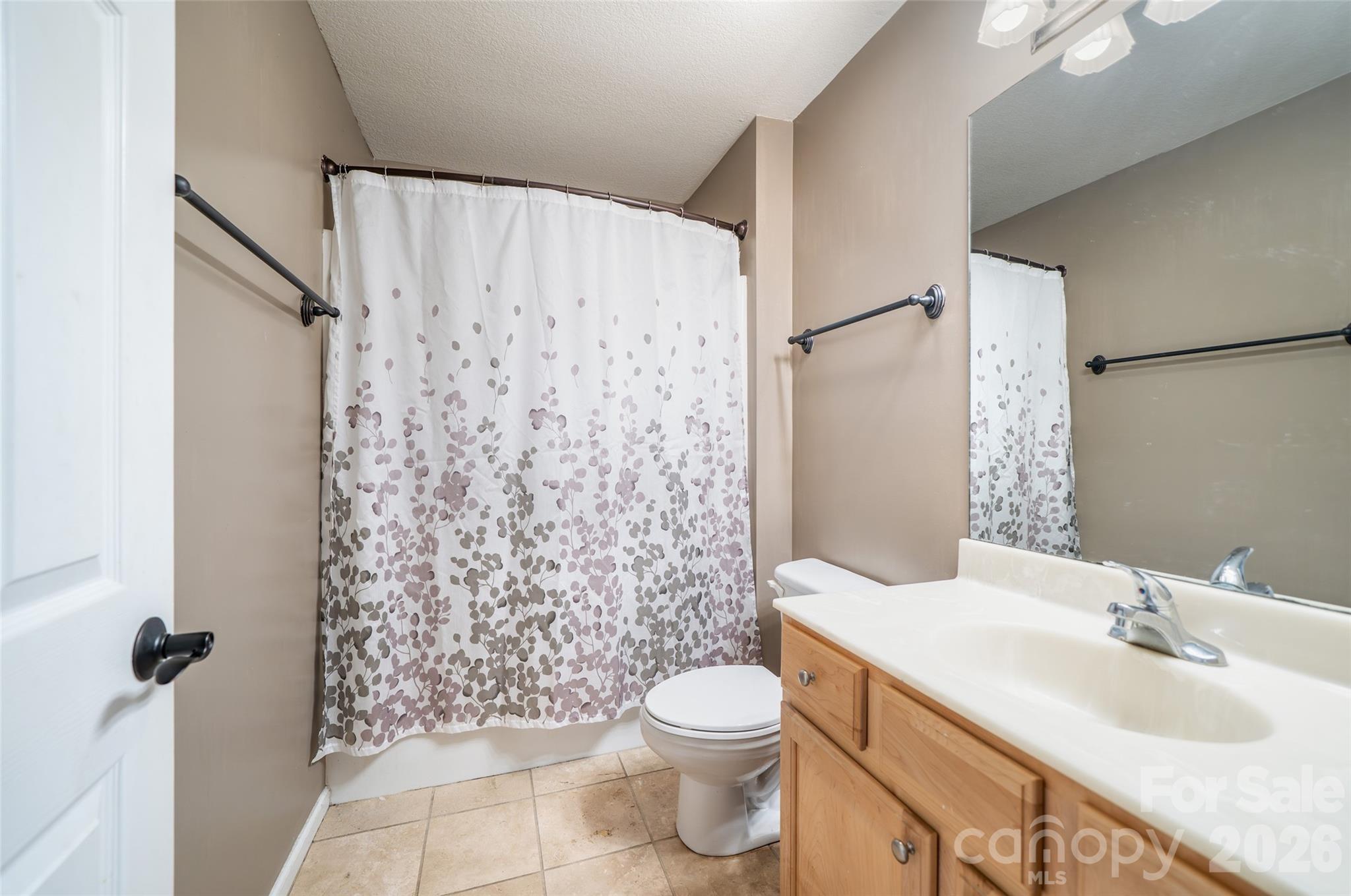151 Willard Lane — Hendersonville