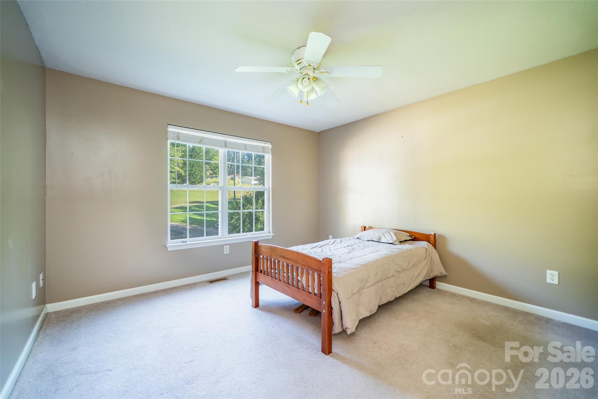151 Willard Lane — Hendersonville