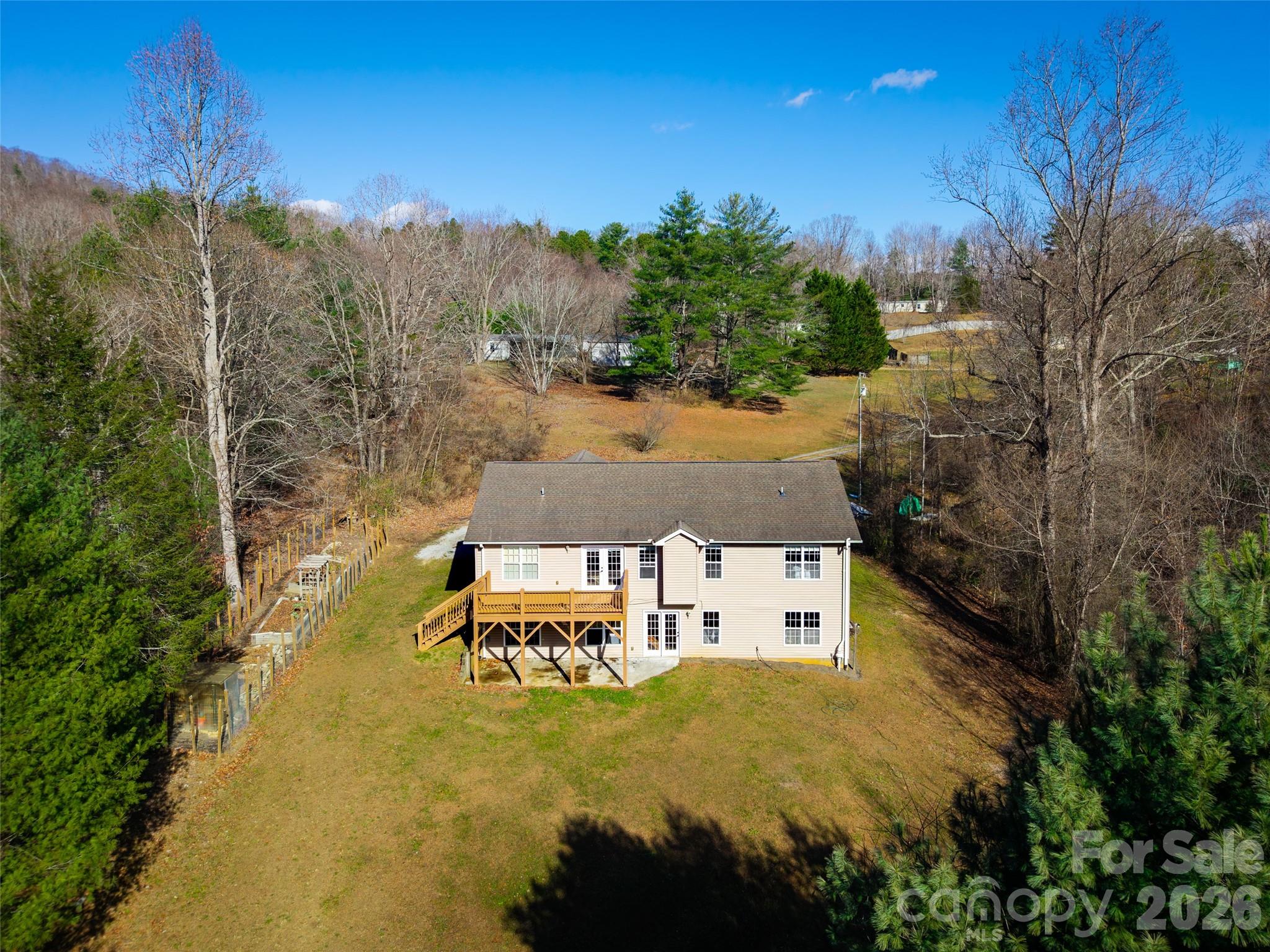 151 Willard Lane — Hendersonville