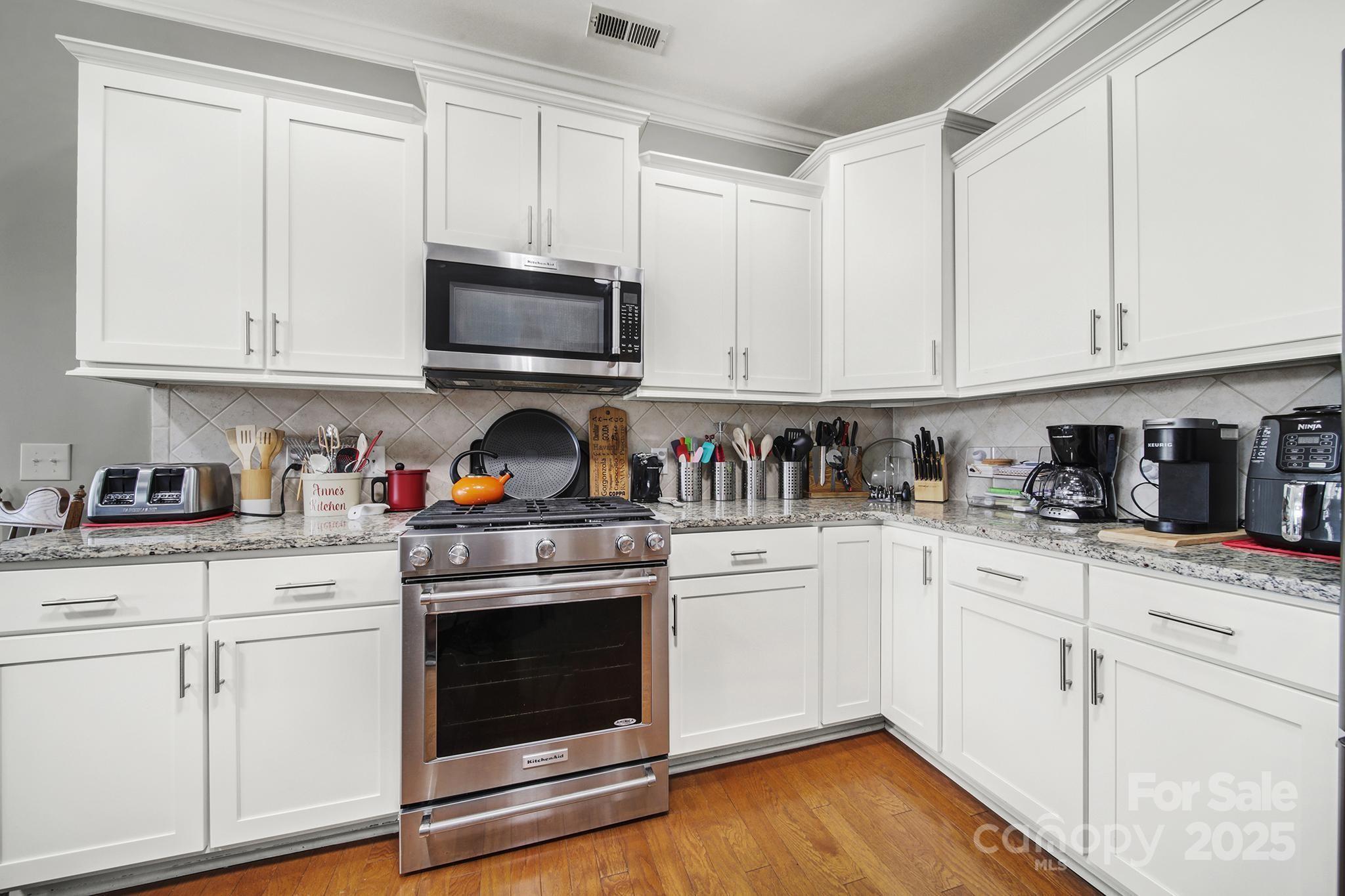 8072 Pawleys Court — Indian Land