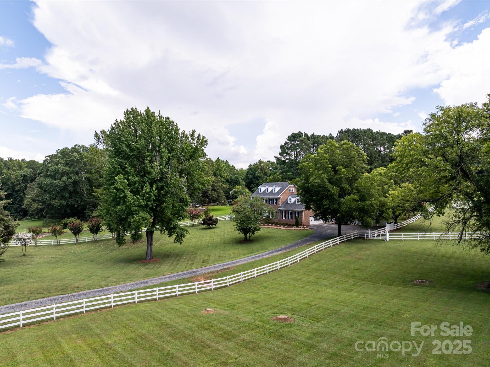 11215 Idlewild Road — Matthews